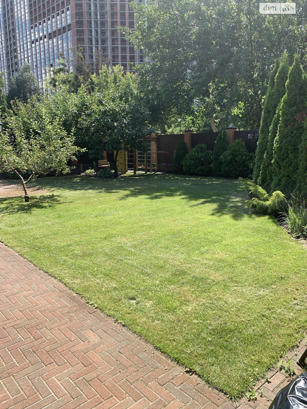 двухэтажный дом беседка, 166.6 кв. м, кирпич. Сдается помесячно в Киеве, в районе Днепровский фото 1 двухэтажный дом беседка, 166.6 кв. м, кирпич. Сдается помесячно в Киеве, в районе Днепровский фото 1