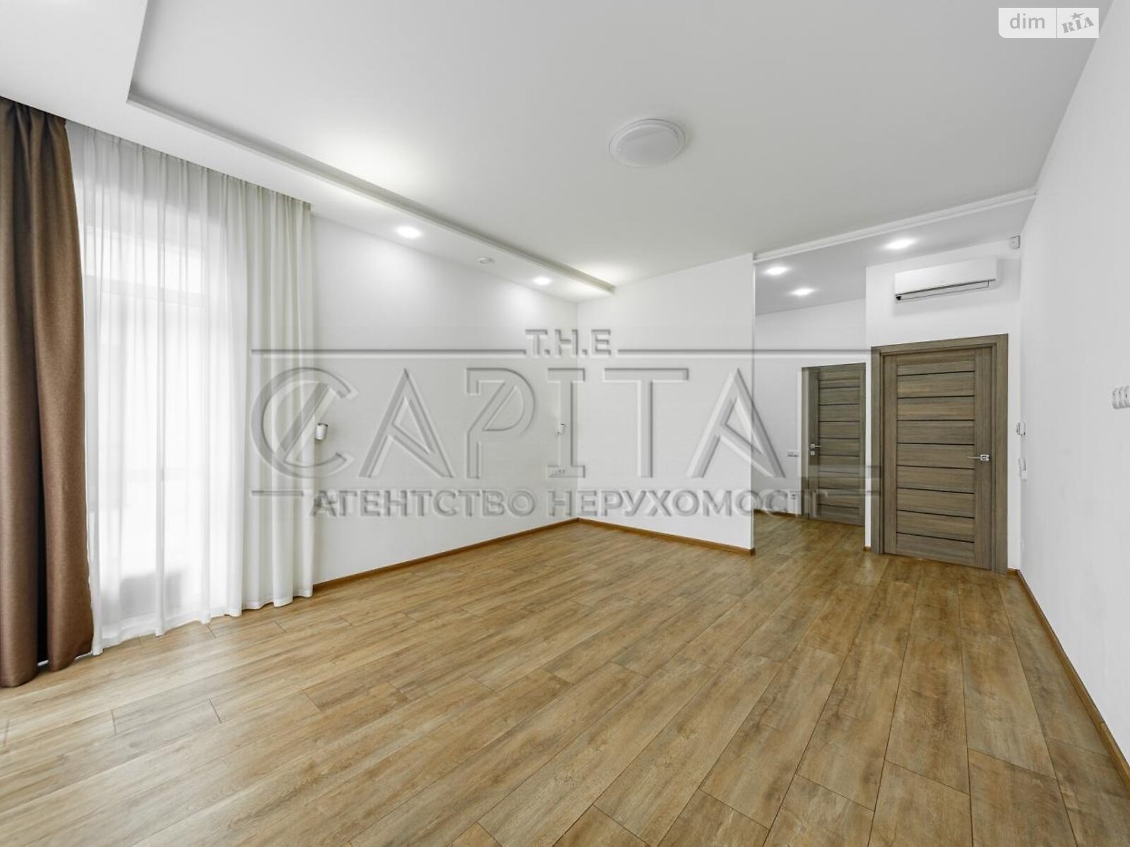 двоповерховий будинок з гаражем, 295.3 кв. м, цегла. Здається помісячно в Києві, в районі Добрий Шлях фото 1 двопроверховий будинок з гаражем, 295.3 кв. м, цегла. Здається помісячно в Києві, в районі Добрий Шлях фото 1
