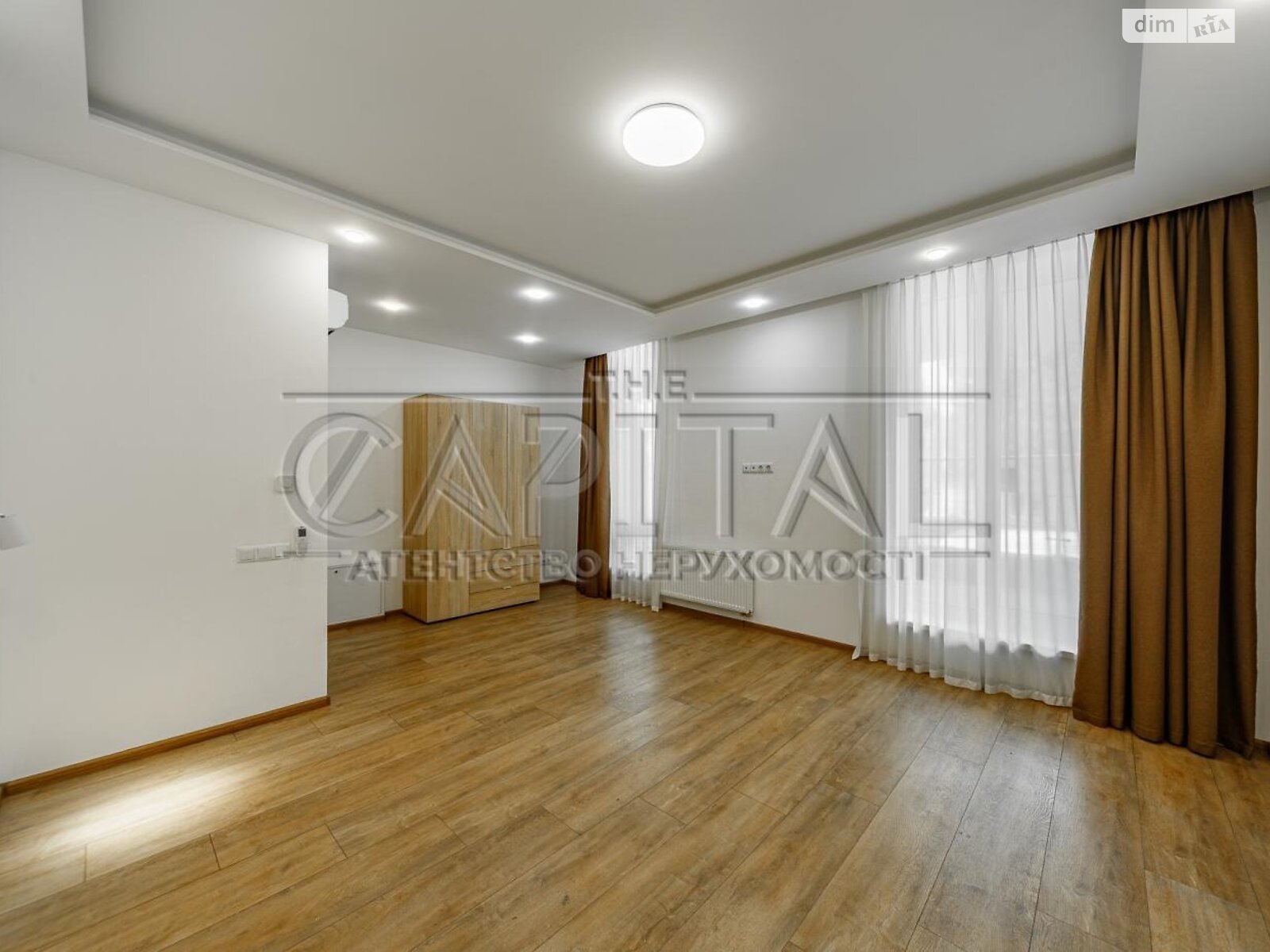 двоповерховий будинок з гаражем, 295.3 кв. м, цегла. Здається помісячно в Києві, в районі Добрий Шлях фото 1 двопроверховий будинок з гаражем, 295.3 кв. м, цегла. Здається помісячно в Києві, в районі Добрий Шлях фото 1