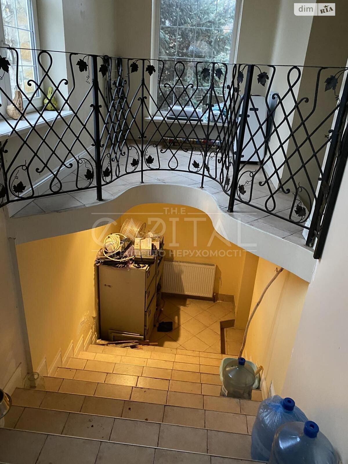 трехэтажный дом, 1390 кв. м, кирпич. Сдается помесячно в Киеве, в районе Голосеев фото 1 трехэтажный дом, 1390 кв. м, кирпич. Сдается помесячно в Киеве, в районе Голосеев фото 1