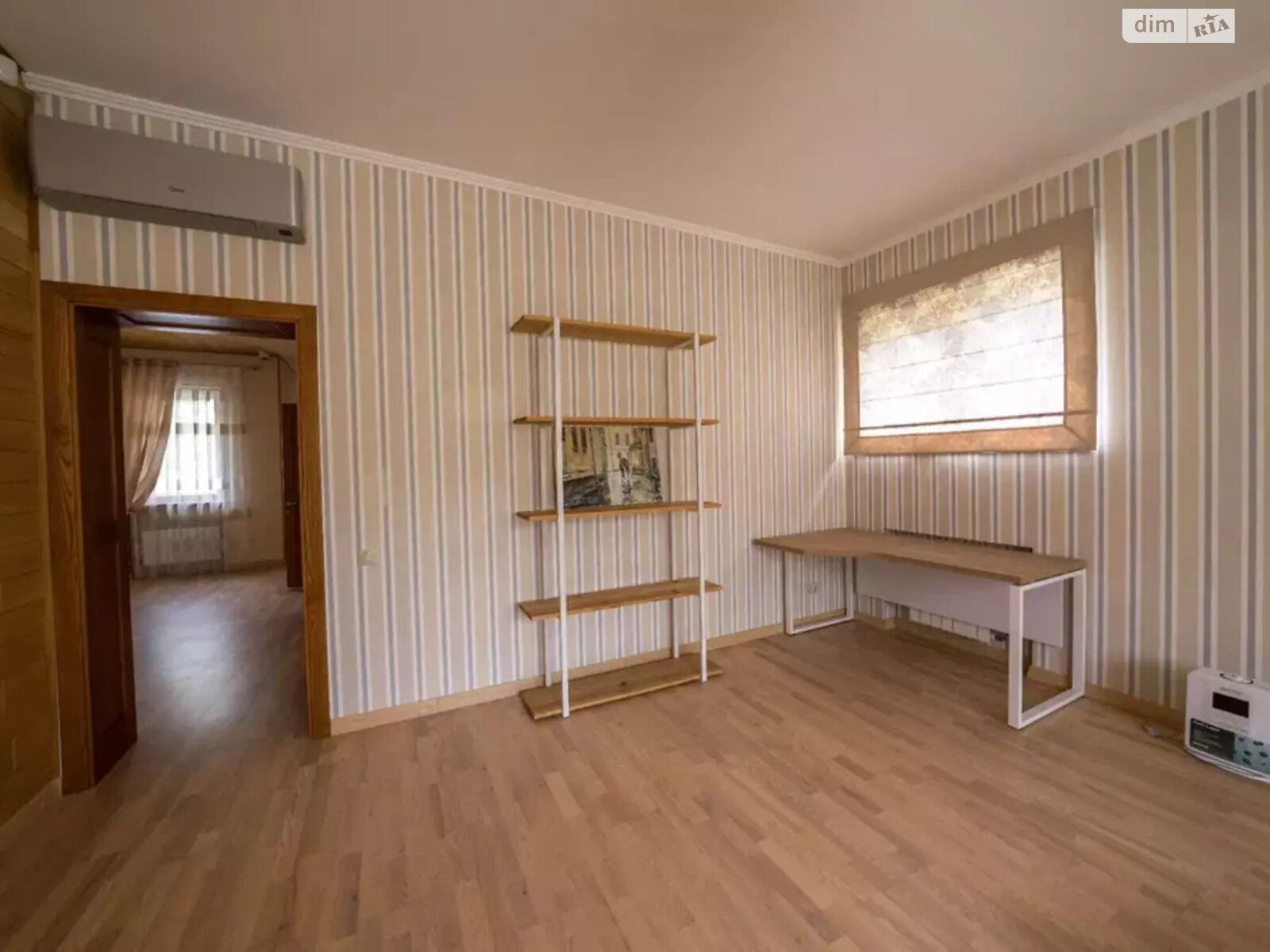 триповерховий будинок, 600 кв. м, кирпич. Здається помісячно в Києві, в районі Голосіївський фото 1 трипроверховий будинок, 600 кв. м, кирпич. Здається помісячно в Києві, в районі Голосіївський фото 1