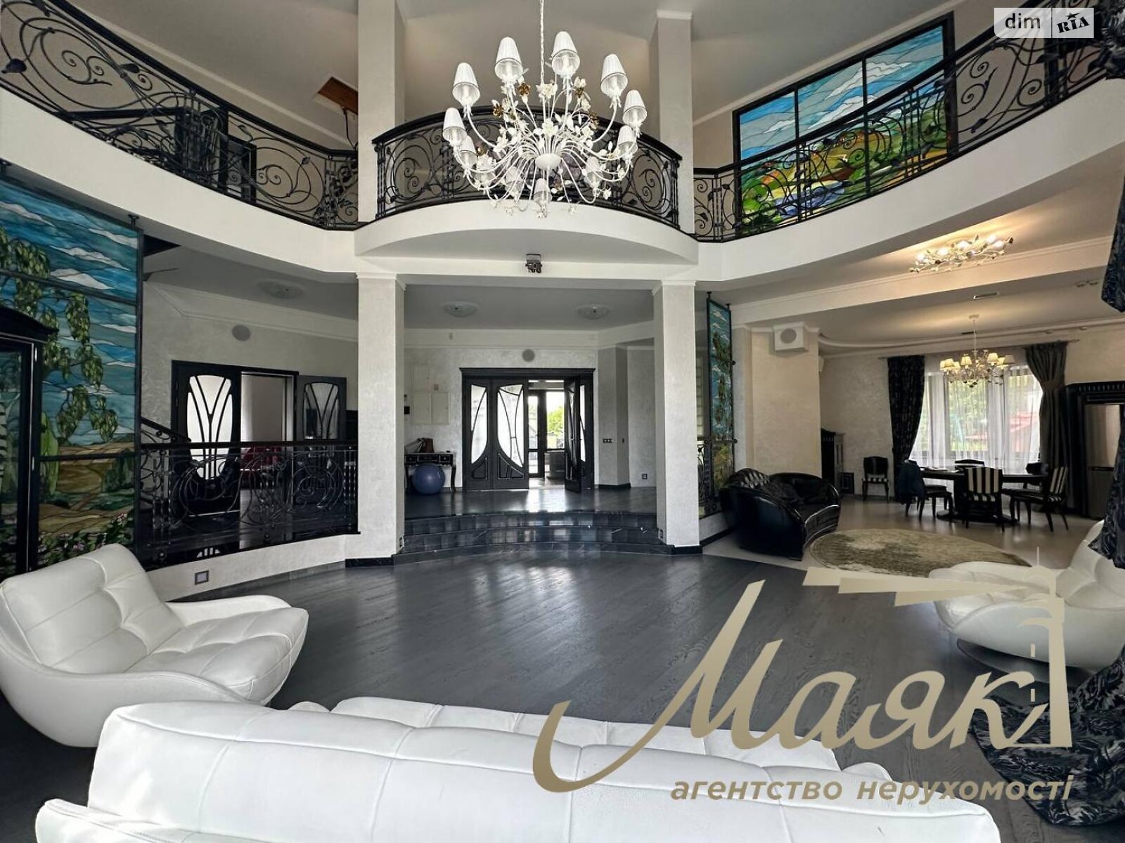 двухэтажный дом с верандой, 1500 кв. м, кирпич. Сдается помесячно в Киеве, в районе Голосеевский фото 1