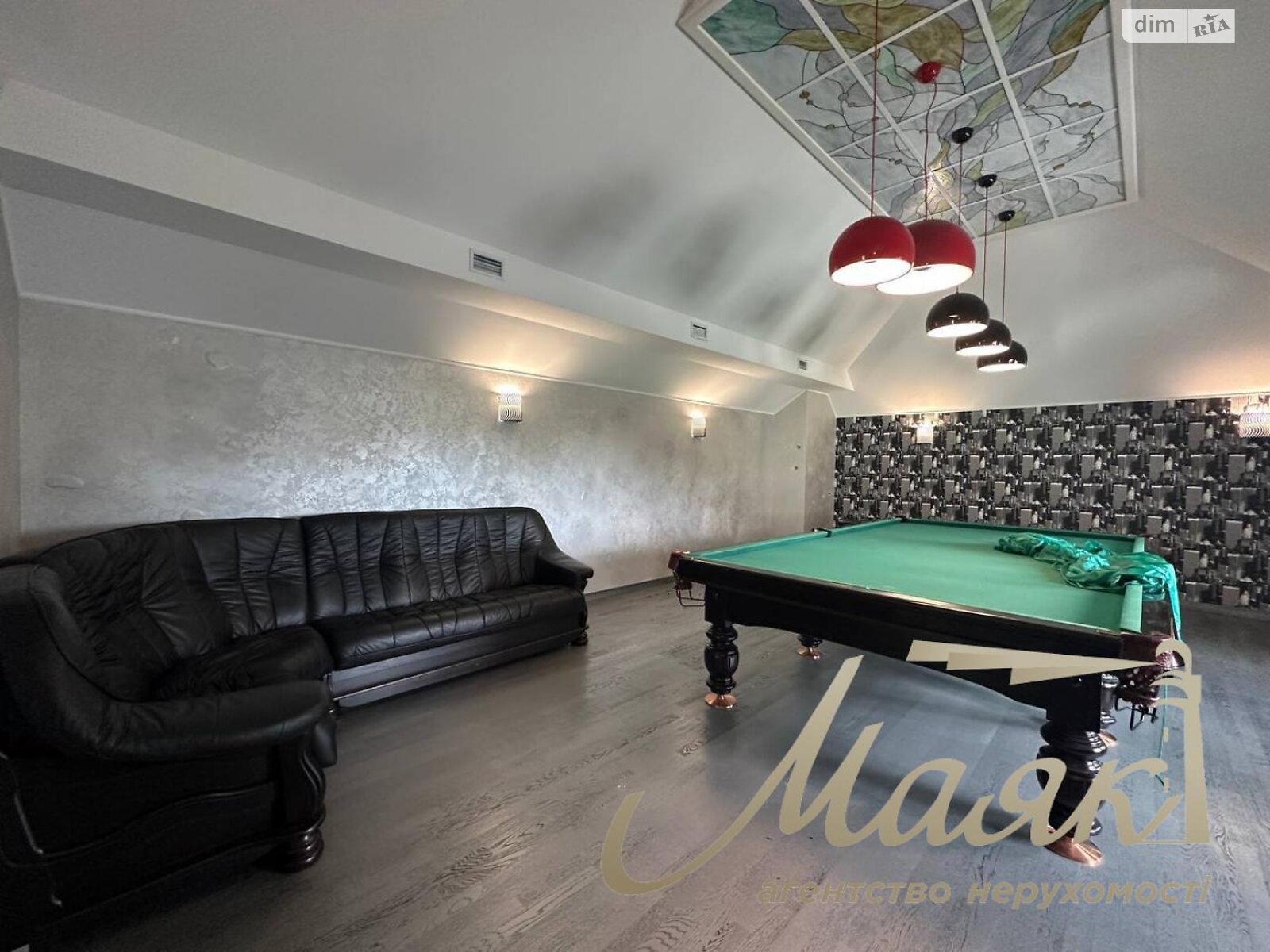 двухэтажный дом с верандой, 1500 кв. м, кирпич. Сдается помесячно в Киеве, в районе Голосеевский фото 1