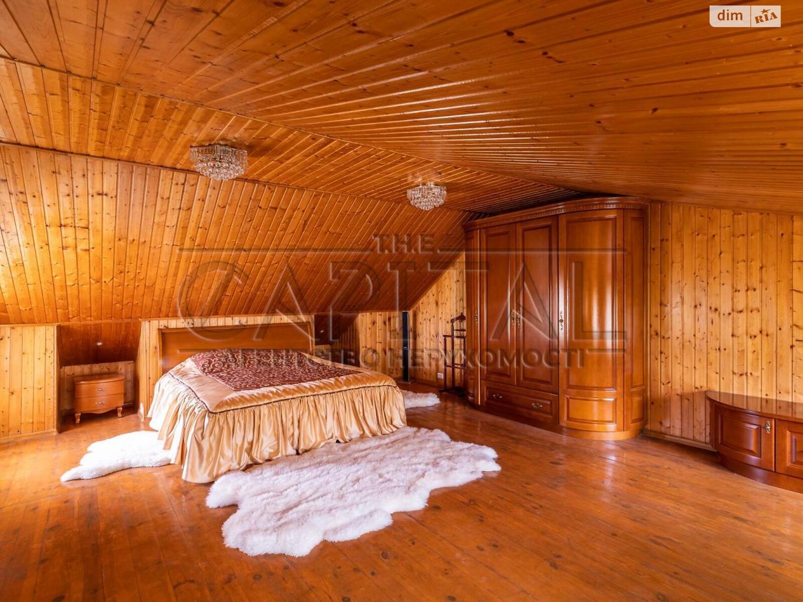 триповерховий будинок з гаражем, 250 кв. м, цегла. Здається помісячно в Києві, в районі Голосіївський фото 1 трипроверховий будинок з гаражем, 250 кв. м, цегла. Здається помісячно в Києві, в районі Голосіївський фото 1