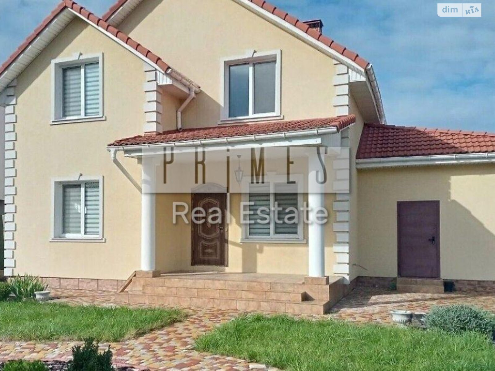 двоповерховий будинок з гаражем, 224 кв. м, цегла. Здається помісячно в Києві фото 1 двоповерховий будинок з гаражем, 224 кв. м, цегла. Здається помісячно в Києві фото 1