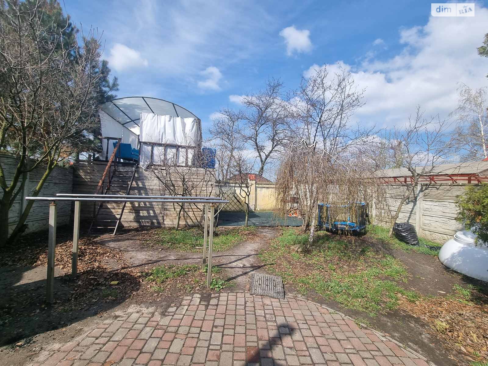 триповерховий будинок бесідка, 665 кв. м, кирпич. Здається помісячно в Києві, в районі Нижні сади фото 1 трипроверховий будинок бесідка, 665 кв. м, кирпич. Здається помісячно в Києві, в районі Нижні сади фото 1