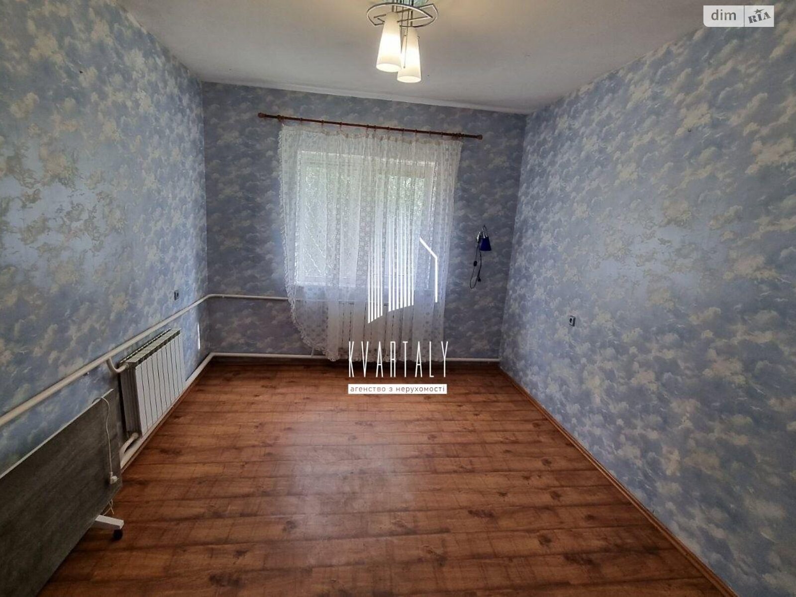 двоповерховий будинок з верандою, 200 кв. м, цегла. Здається помісячно в Києві, в районі Нижні сади фото 1 двопроверховий будинок з верандою, 200 кв. м, цегла. Здається помісячно в Києві, в районі Нижні сади фото 1