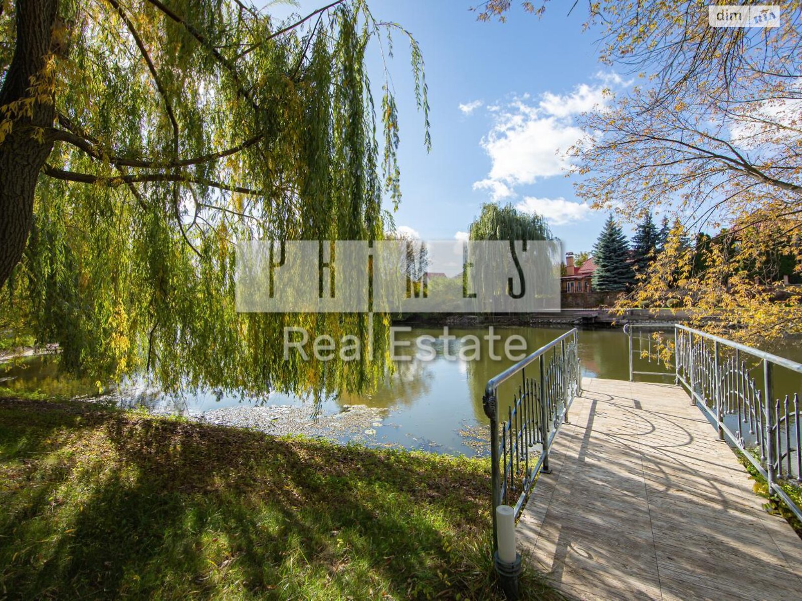 триповерховий будинок з верандою, 386.8 кв. м, цегла. Здається помісячно в Києві, в районі Дарницький фото 1 трипроверховий будинок з верандою, 386.8 кв. м, цегла. Здається помісячно в Києві, в районі Дарницький фото 1