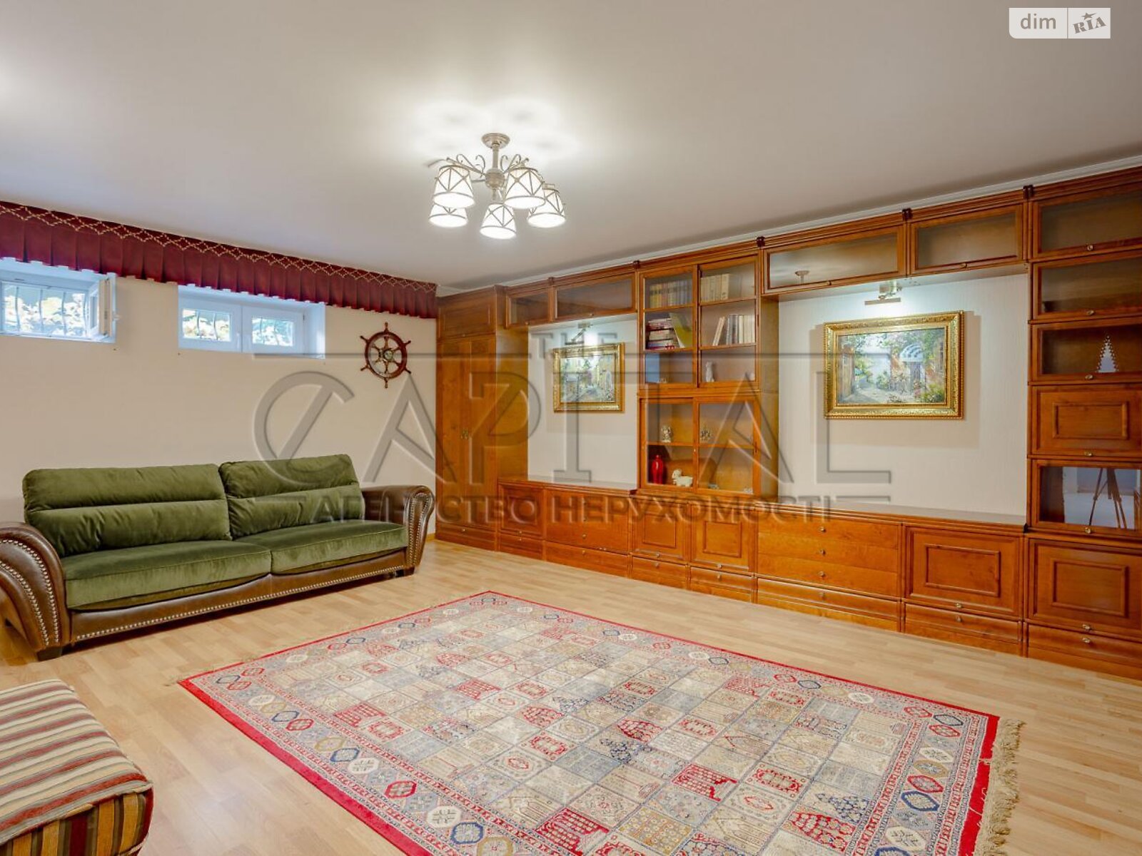 триповерховий будинок з верандою, 220 кв. м, кирпич. Здається помісячно в Києві, в районі Нижні сади фото 1 трипроверховий будинок з верандою, 220 кв. м, кирпич. Здається помісячно в Києві, в районі Нижні сади фото 1