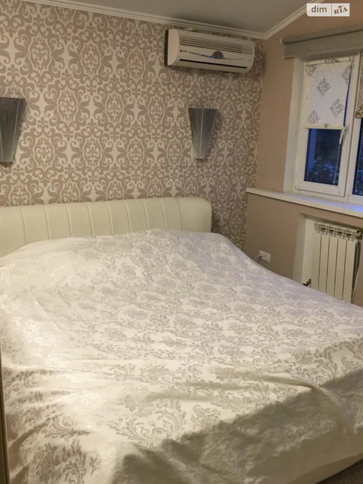 двухэтажный дом, 150 кв. м, кирпич. Сдается помесячно в Киеве, в районе Нивки фото 1 двухэтажный дом, 150 кв. м, кирпич. Сдается помесячно в Киеве, в районе Нивки фото 1