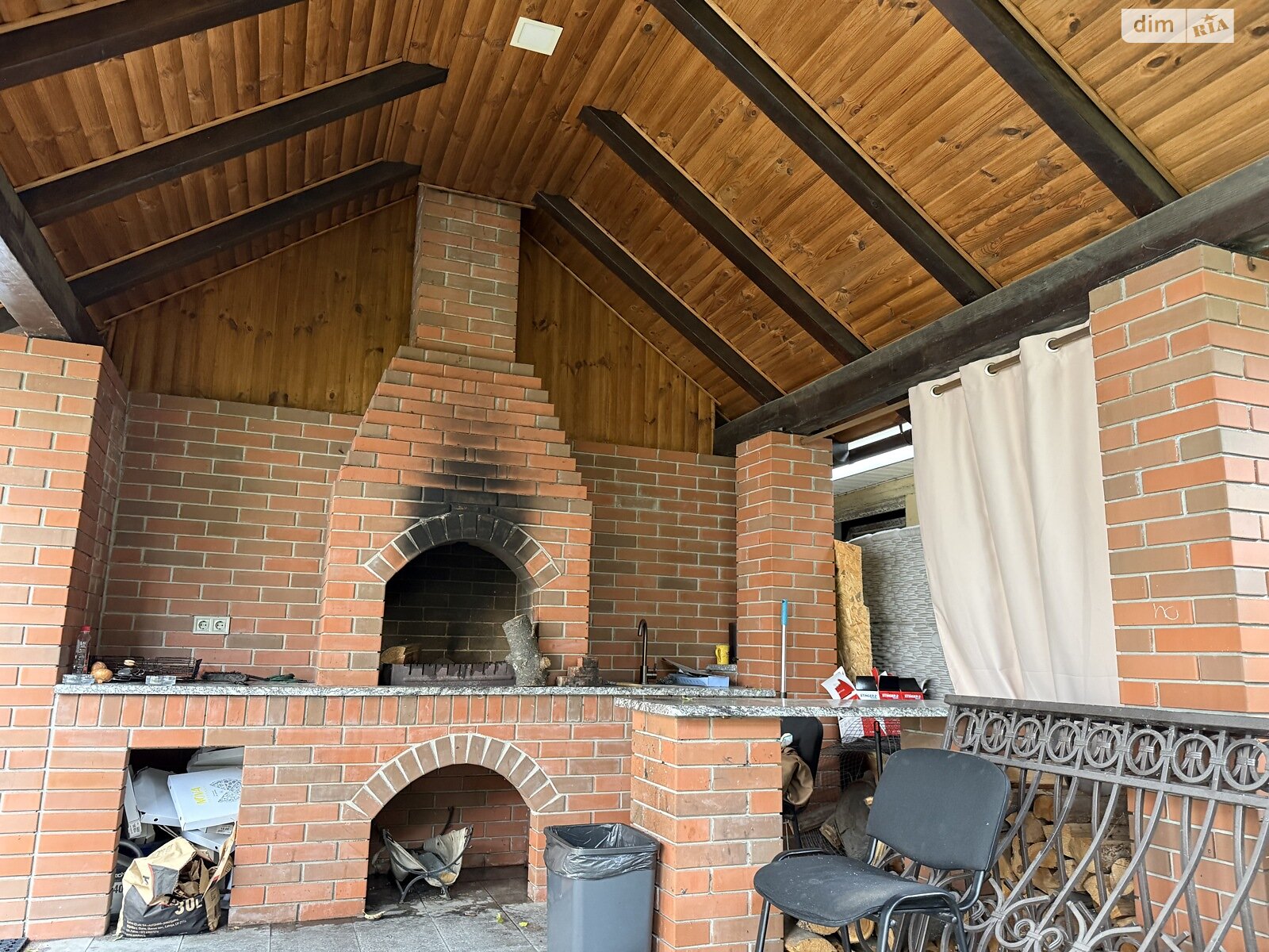 трехэтажный дом с верандой, 360 кв. м, кирпич. Сдается помесячно в Киеве, в районе Нивки фото 1