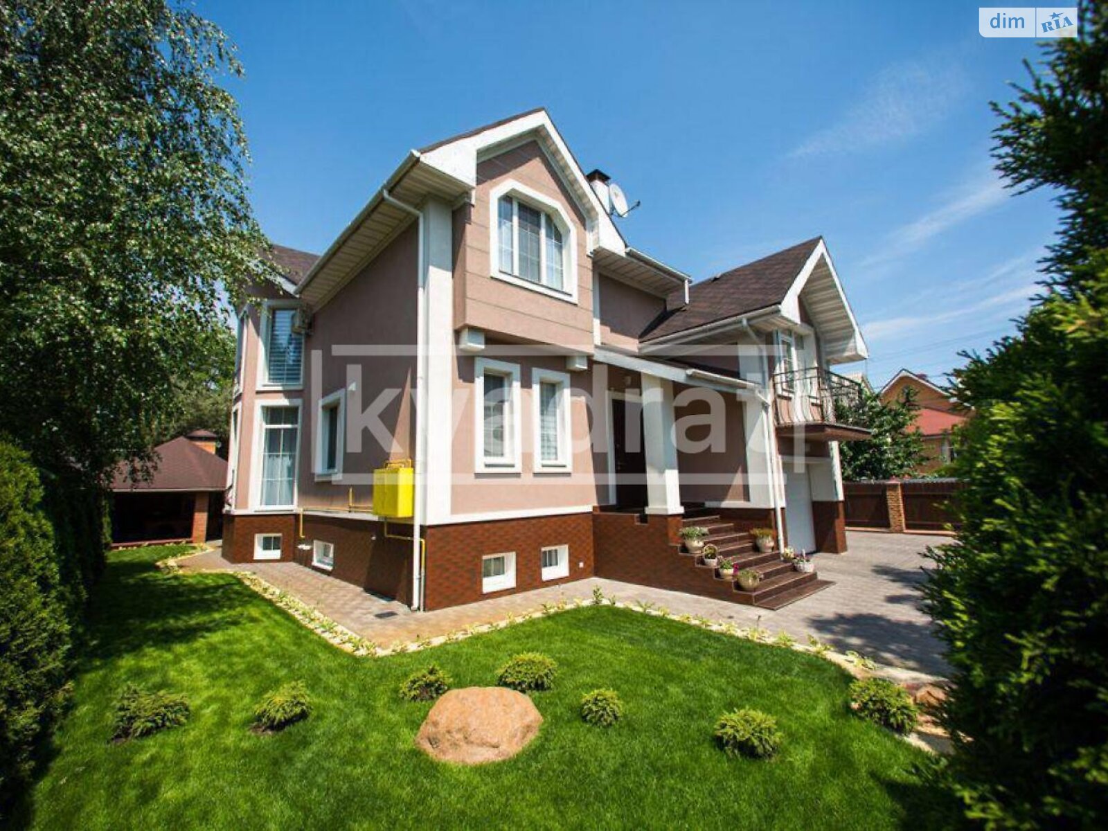 четырехэтажный дом веранда, 355 кв. м, монолитно-кирпичный. Сдается помесячно в Киеве, в районе Нивки фото 1