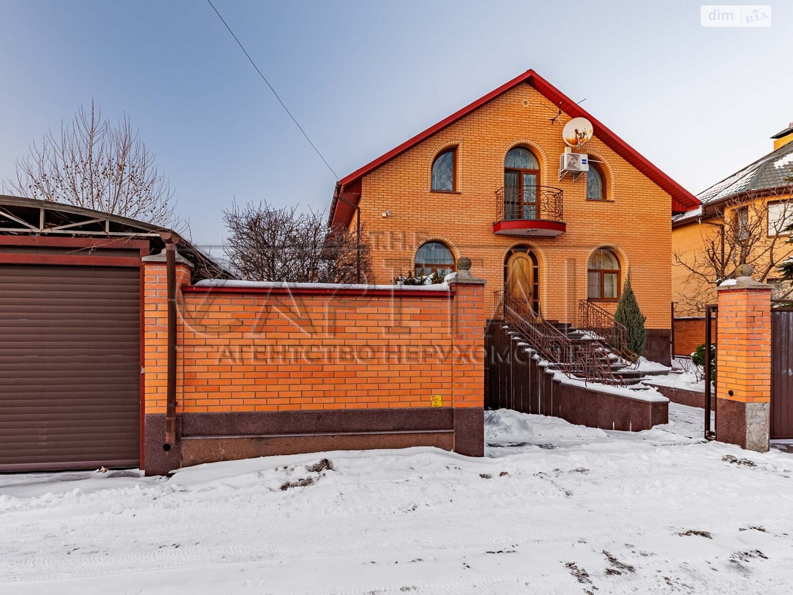 двухэтажный дом беседка, 180 кв. м, кирпич. Сдается помесячно в Киеве, в районе Оболонь фото 1