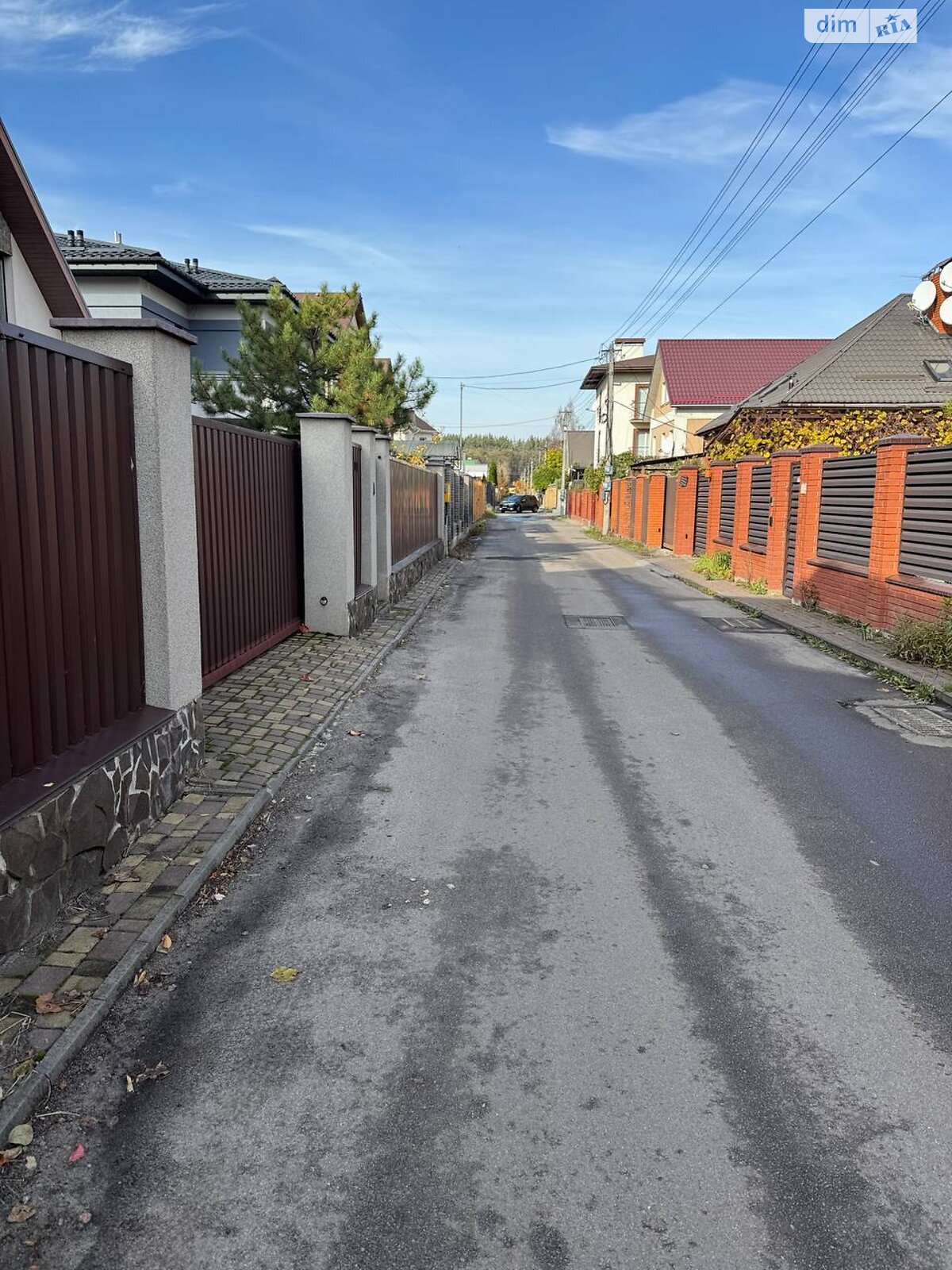 триповерховий будинок з балконом, 310 кв. м, цегла. Здається помісячно в Києві, в районі undefined фото 1 трипроверховий будинок з балконом, 310 кв. м, цегла. Здається помісячно в Києві, в районі undefined фото 1