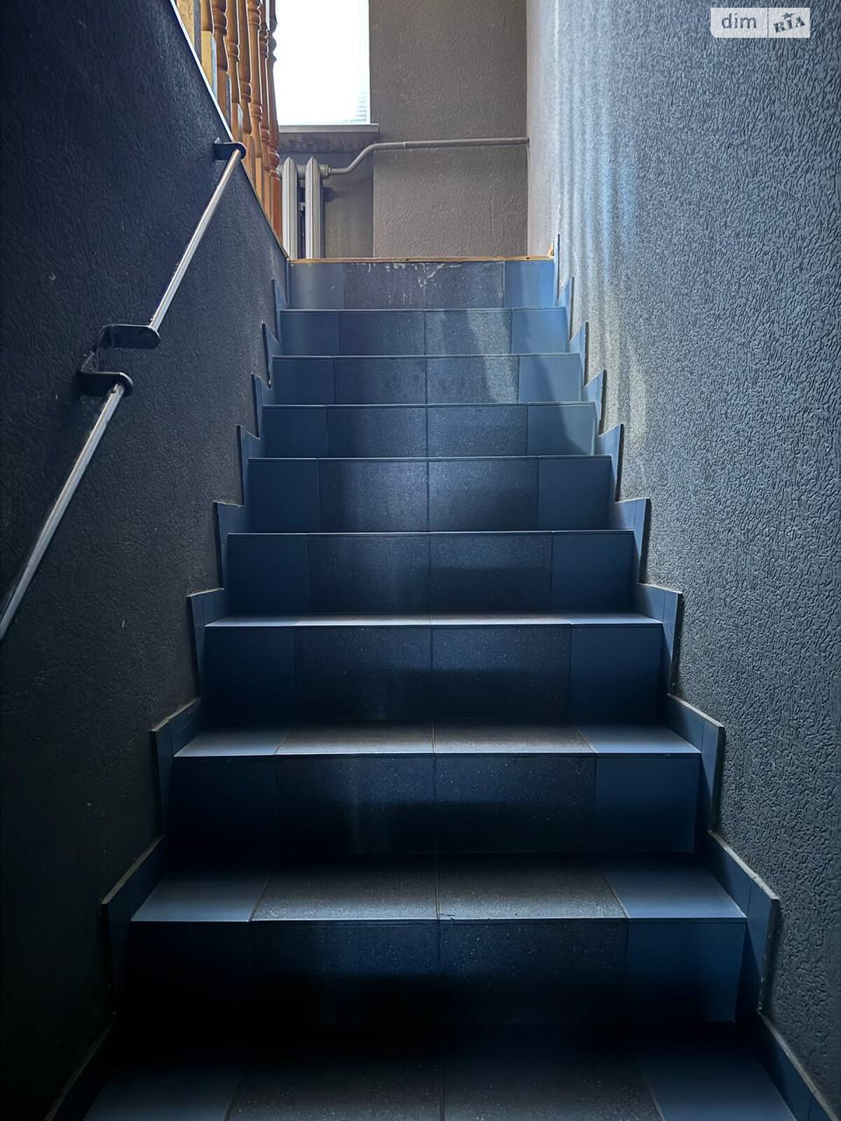 триповерховий будинок з балконом, 310 кв. м, цегла. Здається помісячно в Києві, в районі undefined фото 1 трипроверховий будинок з балконом, 310 кв. м, цегла. Здається помісячно в Києві, в районі undefined фото 1