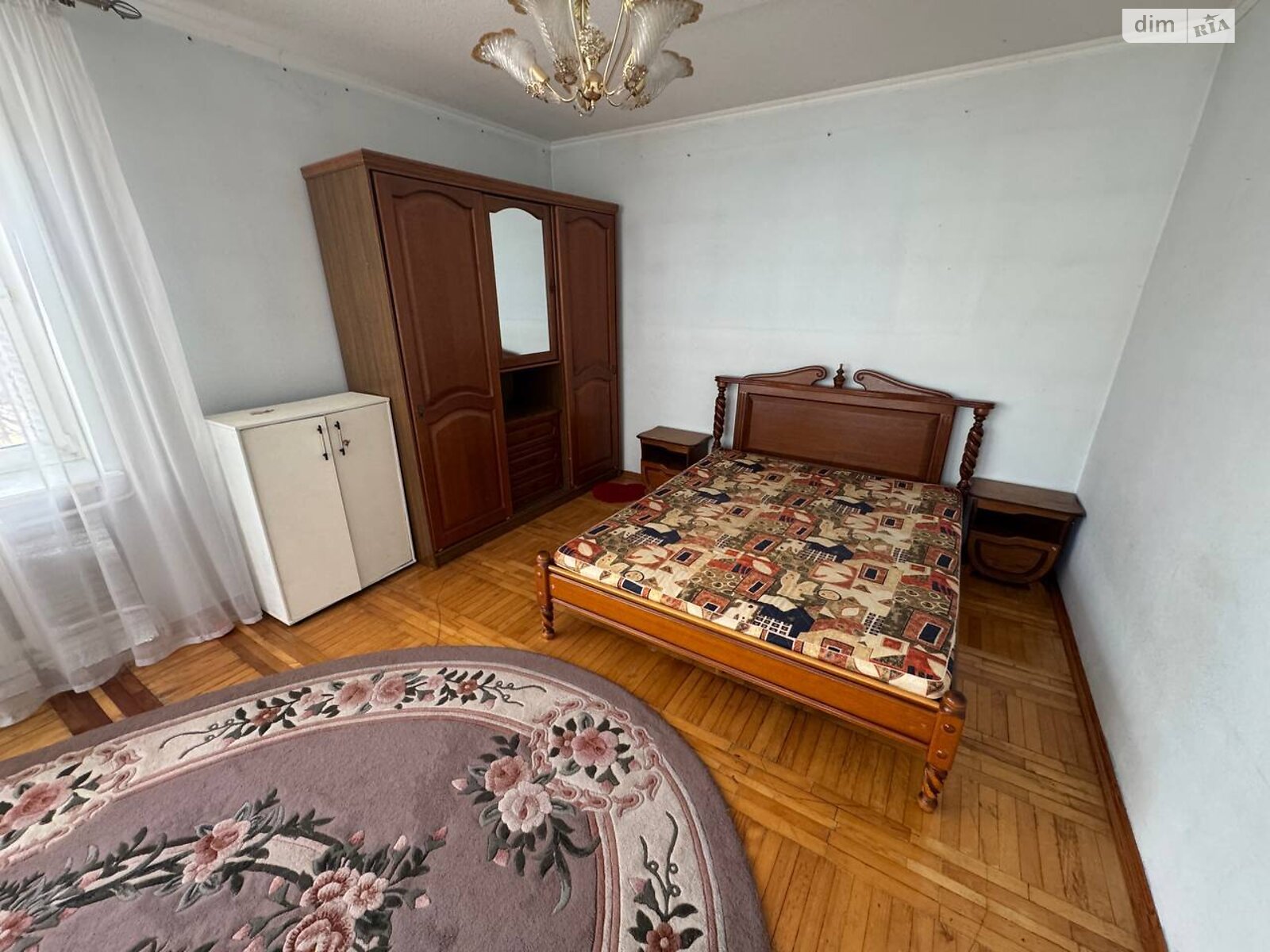 триповерховий будинок з балконом, 310 кв. м, цегла. Здається помісячно в Києві, в районі undefined фото 1 трипроверховий будинок з балконом, 310 кв. м, цегла. Здається помісячно в Києві, в районі undefined фото 1