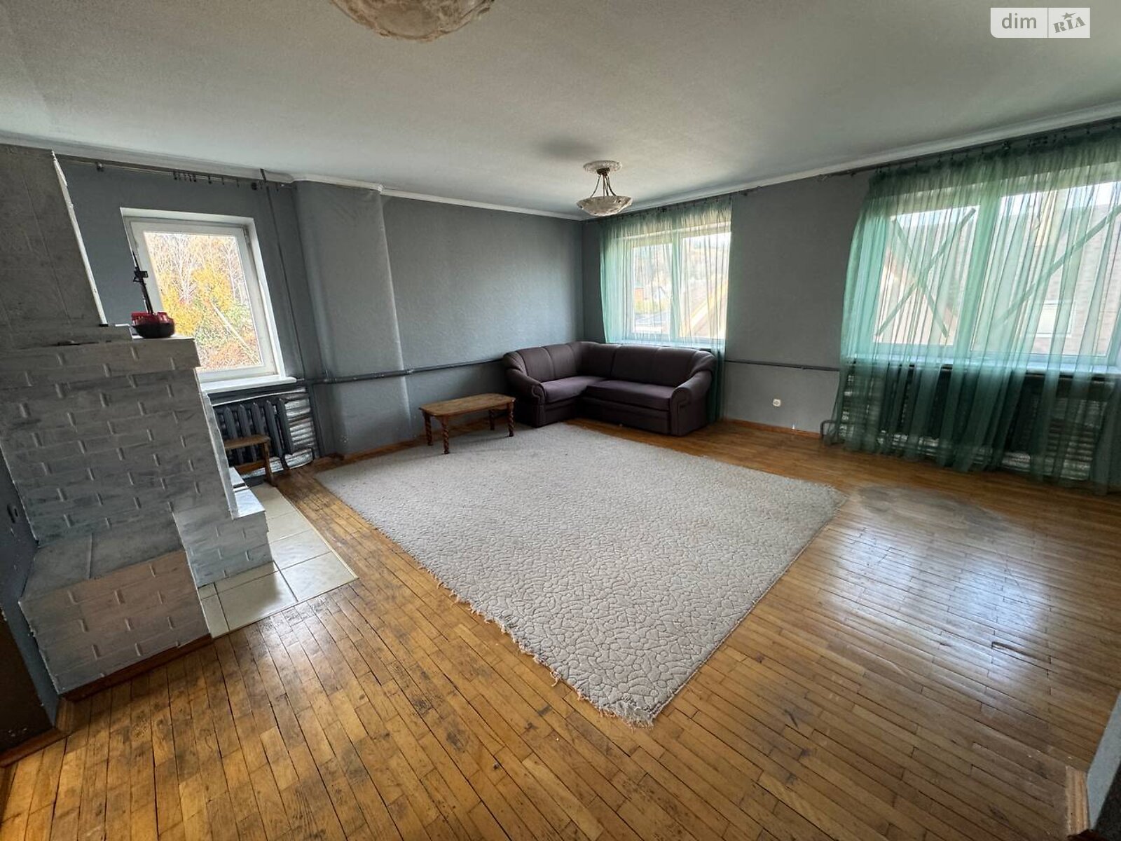 триповерховий будинок з балконом, 310 кв. м, цегла. Здається помісячно в Києві, в районі undefined фото 1 трипроверховий будинок з балконом, 310 кв. м, цегла. Здається помісячно в Києві, в районі undefined фото 1