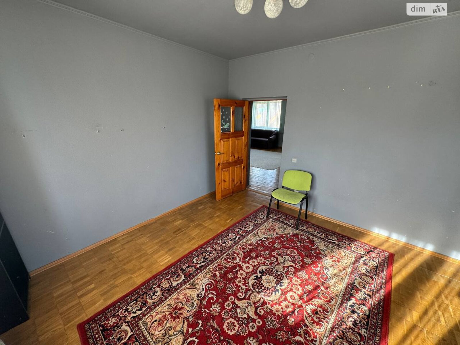 триповерховий будинок з балконом, 310 кв. м, цегла. Здається помісячно в Києві, в районі undefined фото 1 трипроверховий будинок з балконом, 310 кв. м, цегла. Здається помісячно в Києві, в районі undefined фото 1