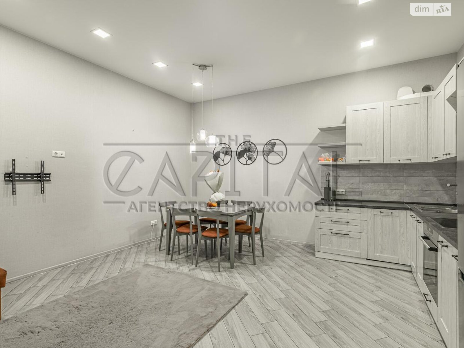 двухэтажный дом, 125 кв. м, кирпич. Сдается помесячно в Киеве, в районе Оболонский фото 1 двухэтажный дом, 125 кв. м, кирпич. Сдается помесячно в Киеве, в районе Оболонский фото 1