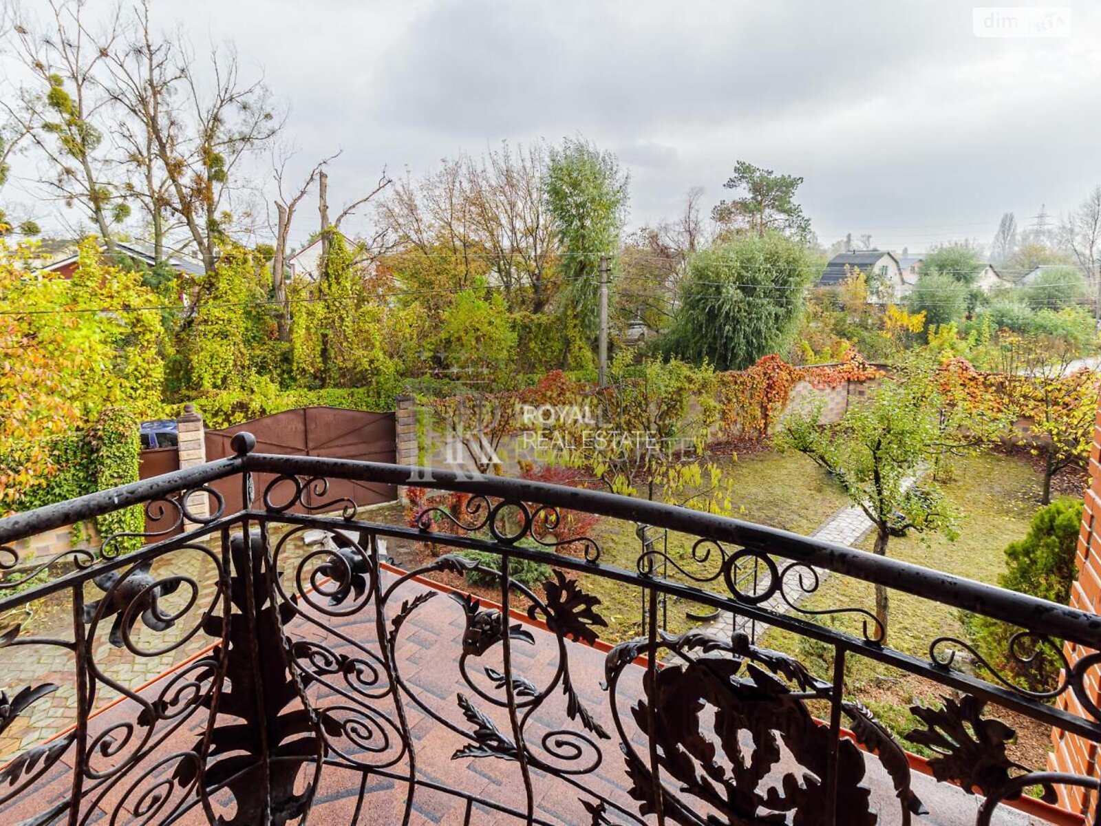 двухэтажный дом, 300 кв. м, кирпич. Сдается помесячно в Киеве, в районе Оболонский фото 1 двухэтажный дом, 300 кв. м, кирпич. Сдается помесячно в Киеве, в районе Оболонский фото 1