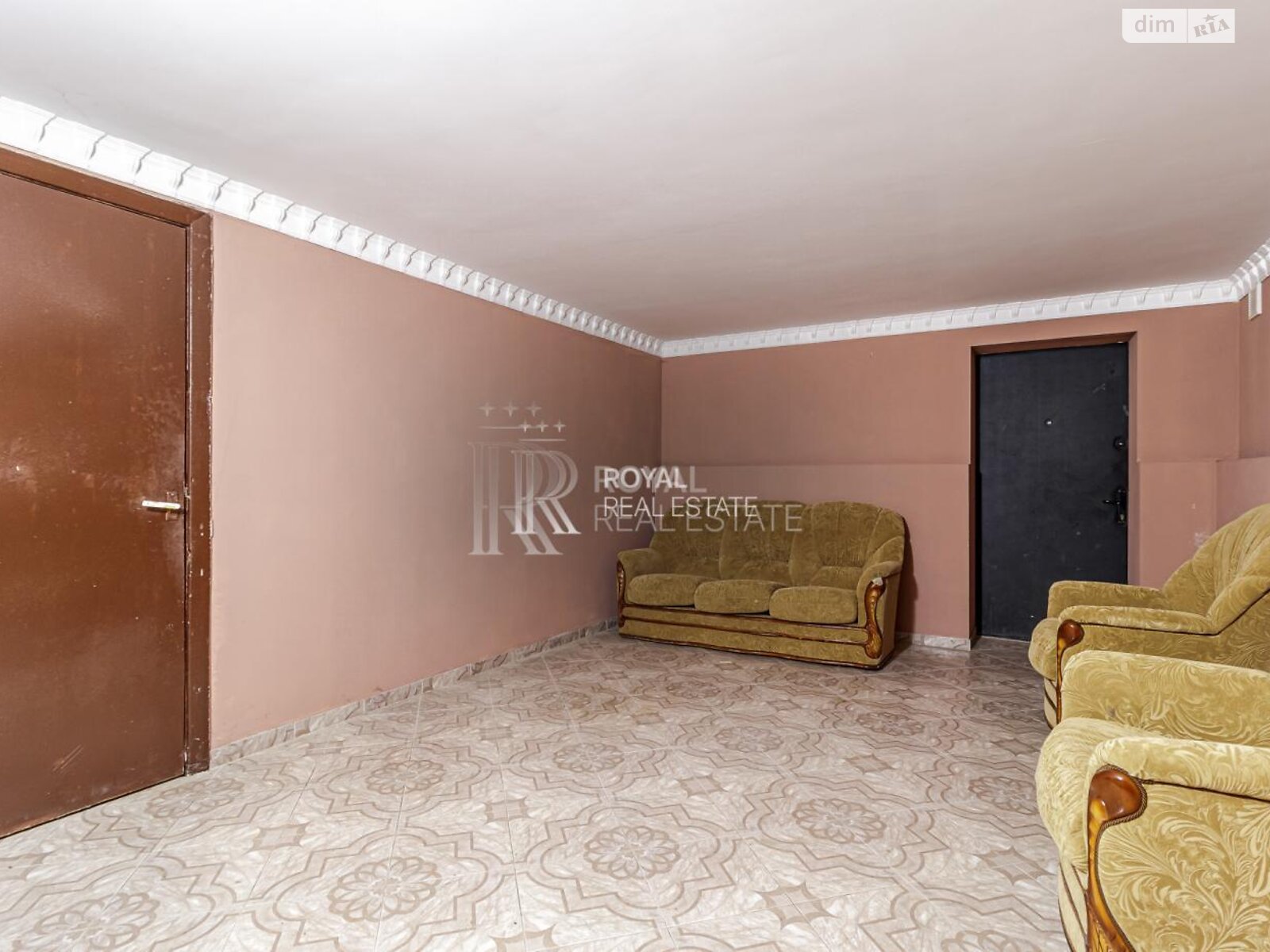 двухэтажный дом, 300 кв. м, кирпич. Сдается помесячно в Киеве, в районе Оболонский фото 1 двухэтажный дом, 300 кв. м, кирпич. Сдается помесячно в Киеве, в районе Оболонский фото 1