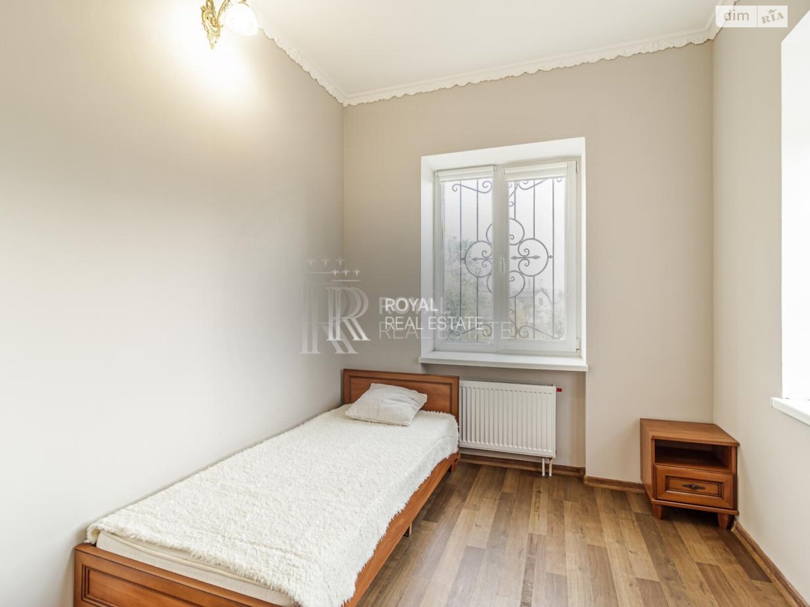 двопроверховий будинок, 200 кв. м, кирпич. Здається помісячно в Києві, в районі Оболонський фото 1