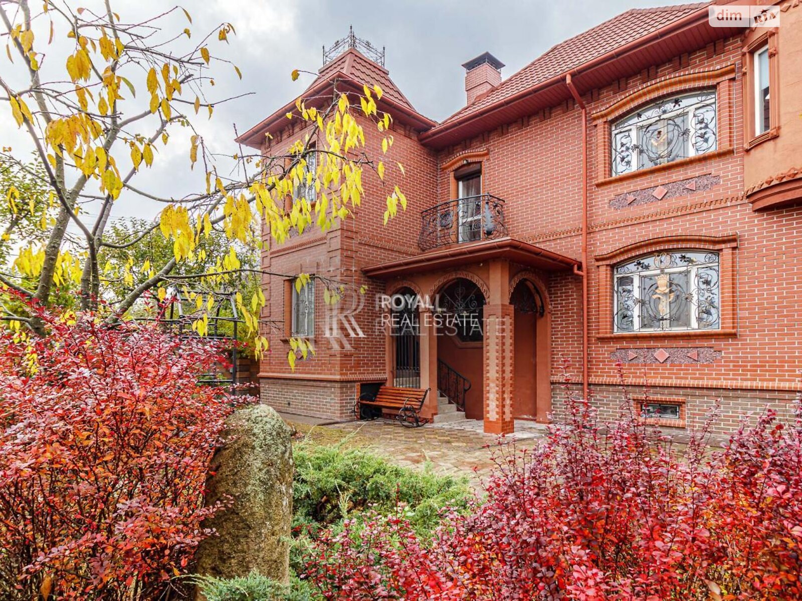 двопроверховий будинок, 200 кв. м, кирпич. Здається помісячно в Києві, в районі Оболонський фото 1