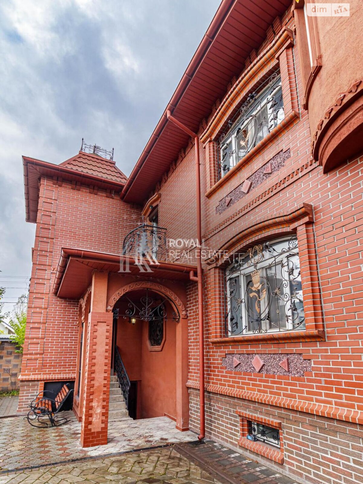 двопроверховий будинок, 200 кв. м, кирпич. Здається помісячно в Києві, в районі Оболонський фото 1