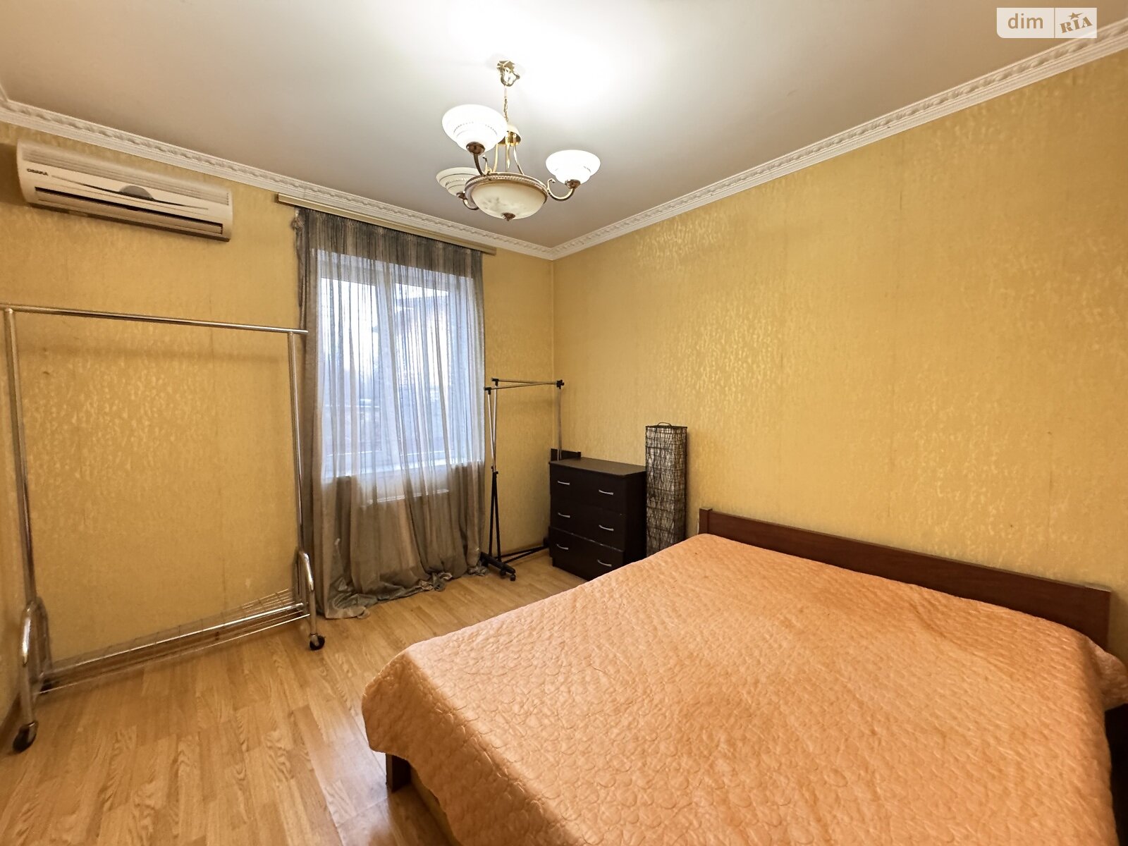 трипроверховий будинок з балконом, 267 кв. м, газобетон. Здається помісячно в Києві, в районі Нижні сади фото 1