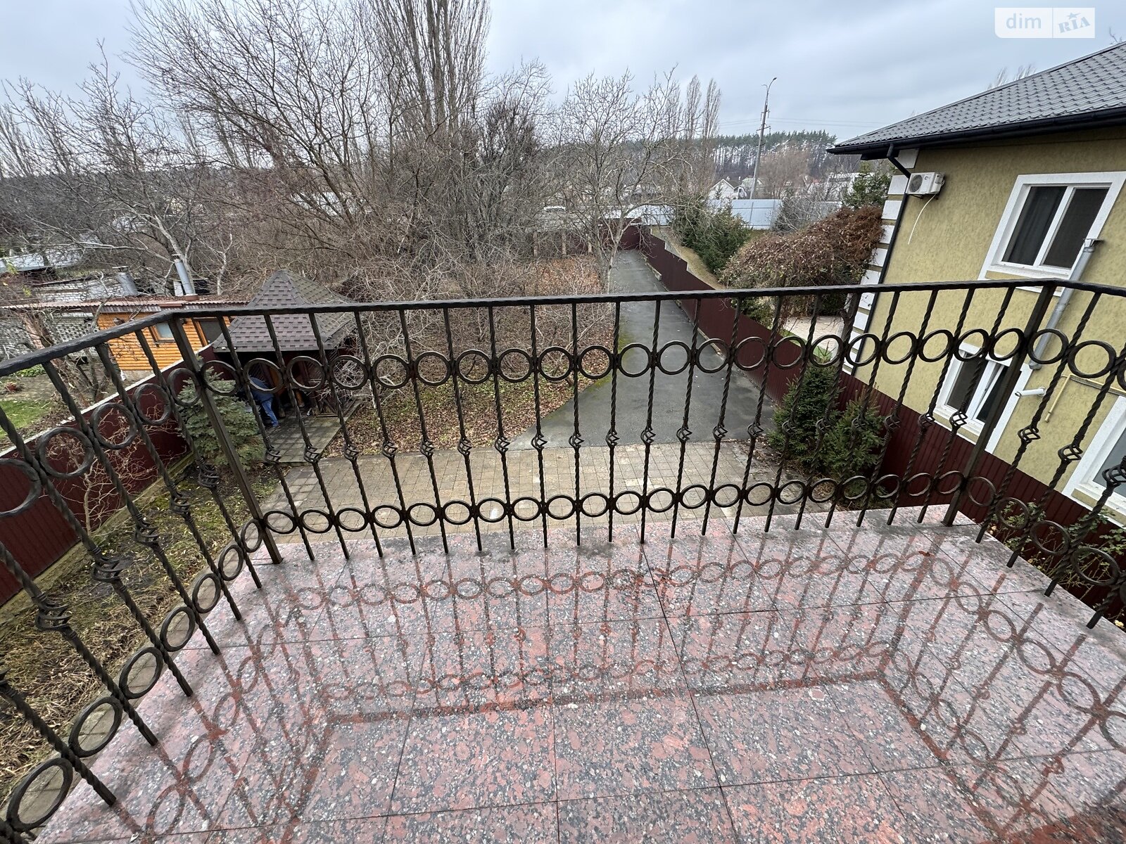 трипроверховий будинок з балконом, 267 кв. м, газобетон. Здається помісячно в Києві, в районі Нижні сади фото 1