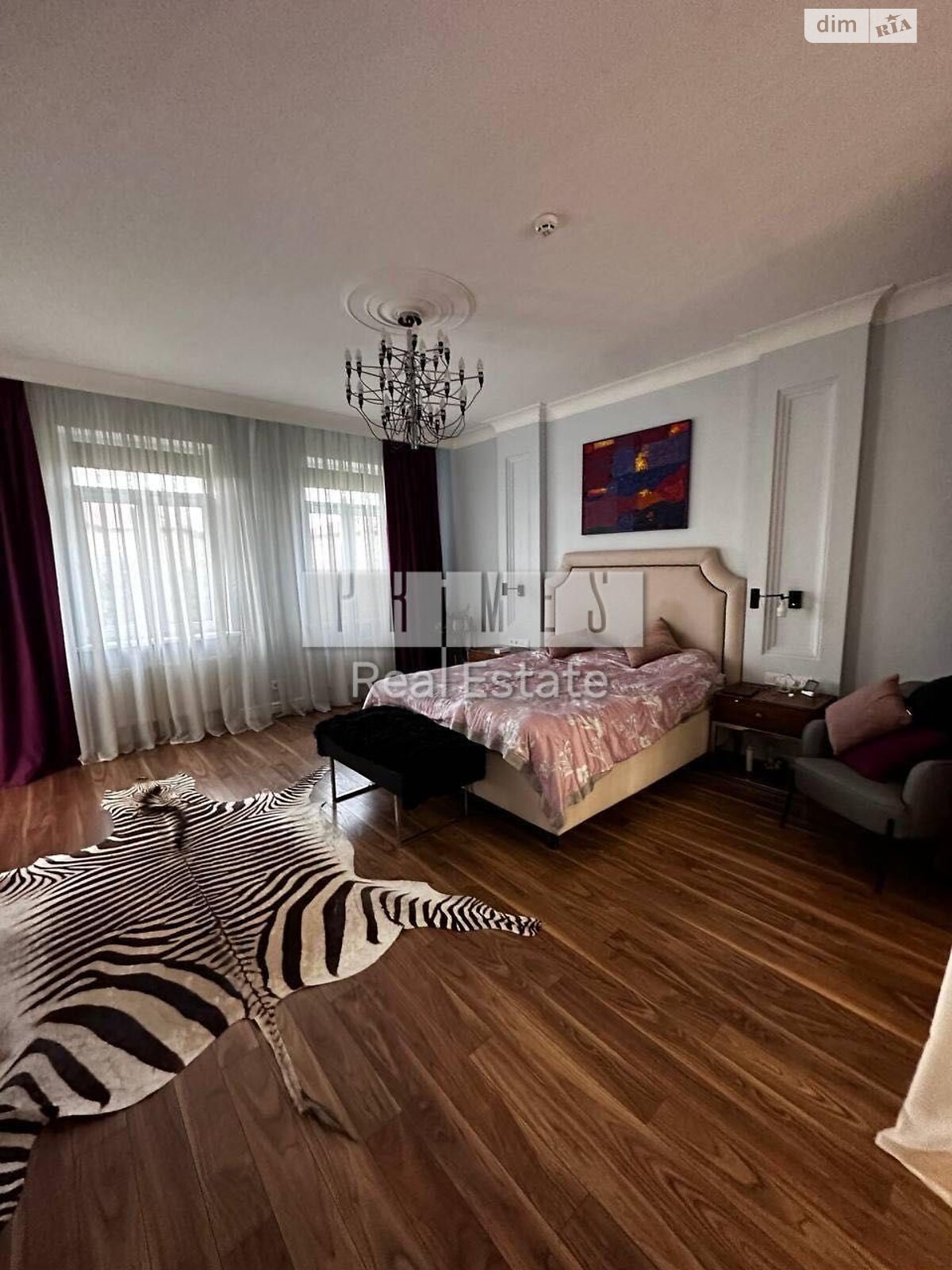 трехэтажный дом, 320 кв. м, кирпич. Сдается помесячно в Киеве, в районе Оболонский фото 1 трехэтажный дом, 320 кв. м, кирпич. Сдается помесячно в Киеве, в районе Оболонский фото 1