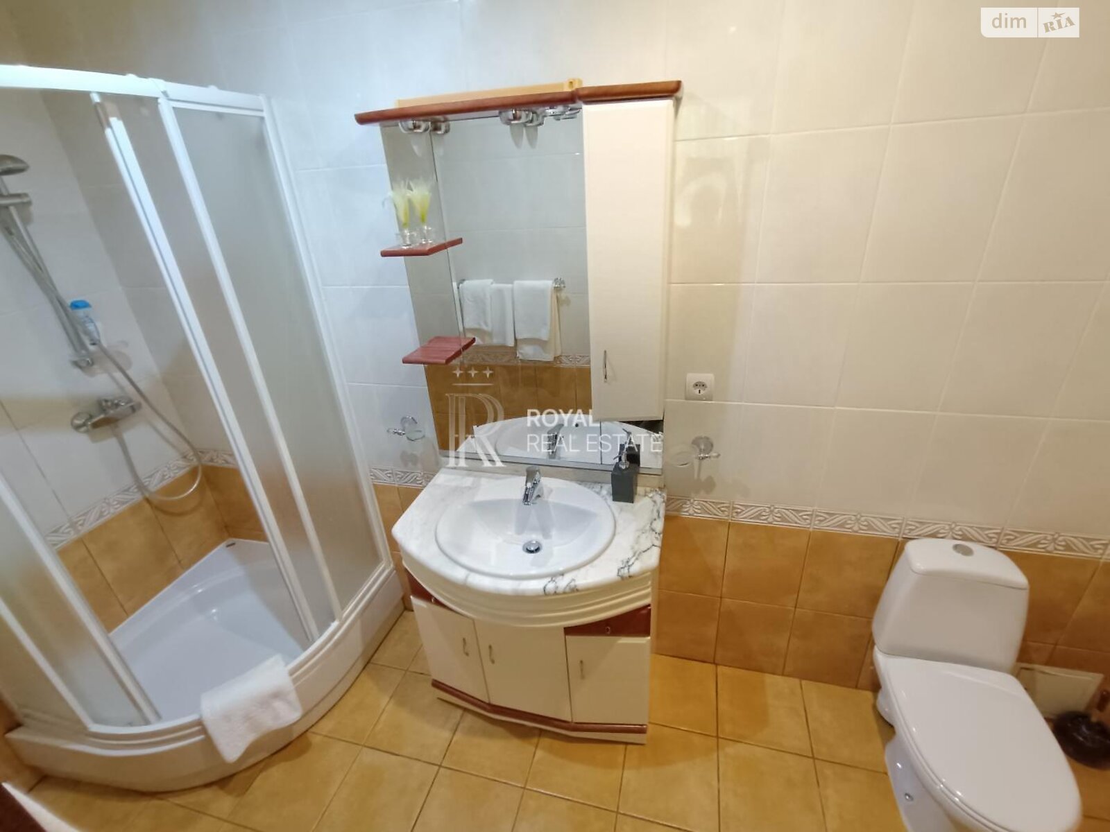 двоповерховий будинок, 557 кв. м, кирпич. Здається помісячно в Києві, в районі Оболонський фото 1 двопроверховий будинок, 557 кв. м, кирпич. Здається помісячно в Києві, в районі Оболонський фото 1
