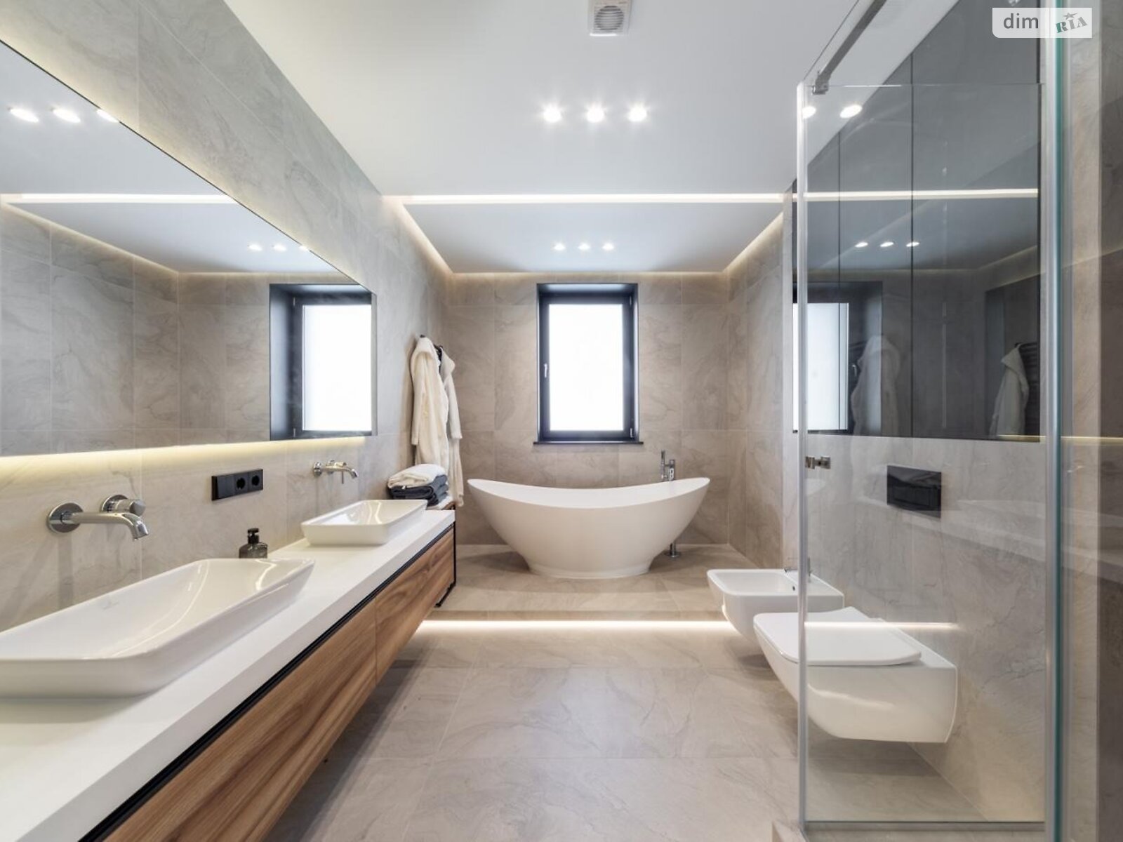 двоповерховий будинок, 302 кв. м, цегла. Здається помісячно в Києві фото 1 двоповерховий будинок, 302 кв. м, цегла. Здається помісячно в Києві фото 1