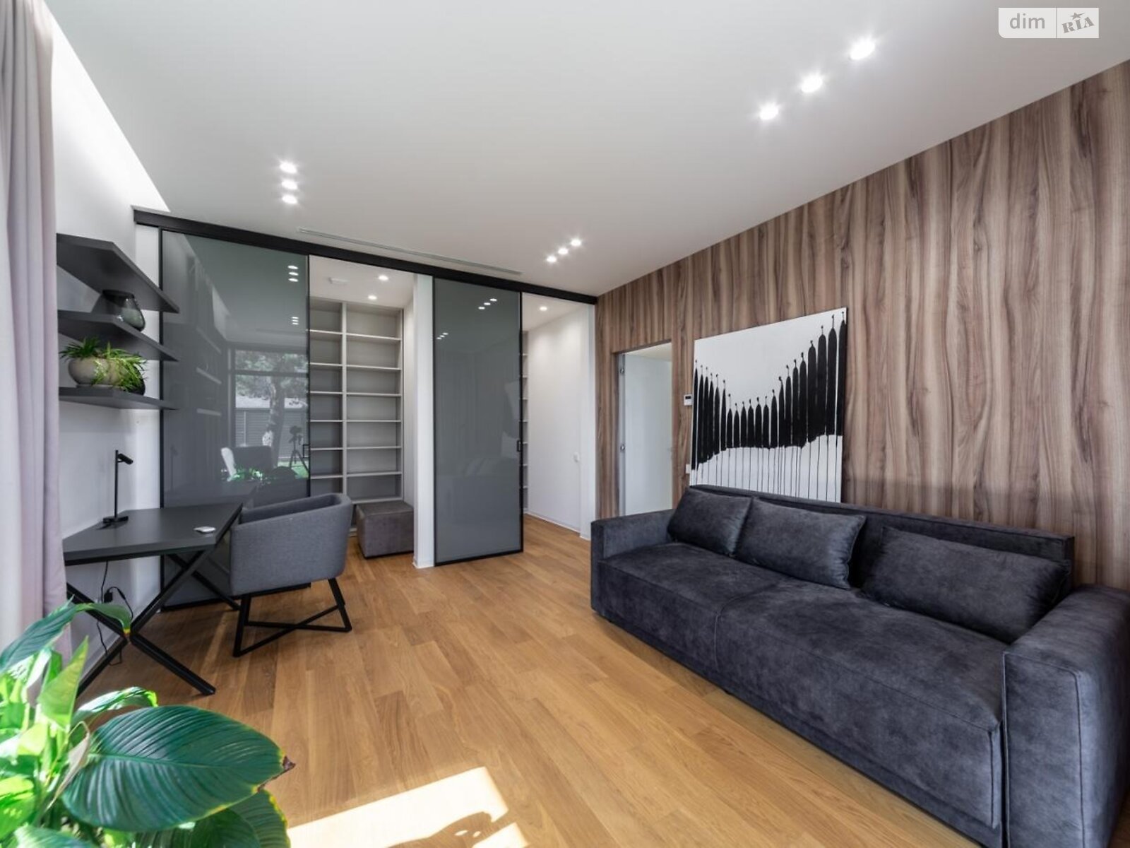 двоповерховий будинок, 302 кв. м, цегла. Здається помісячно в Києві фото 1 двоповерховий будинок, 302 кв. м, цегла. Здається помісячно в Києві фото 1