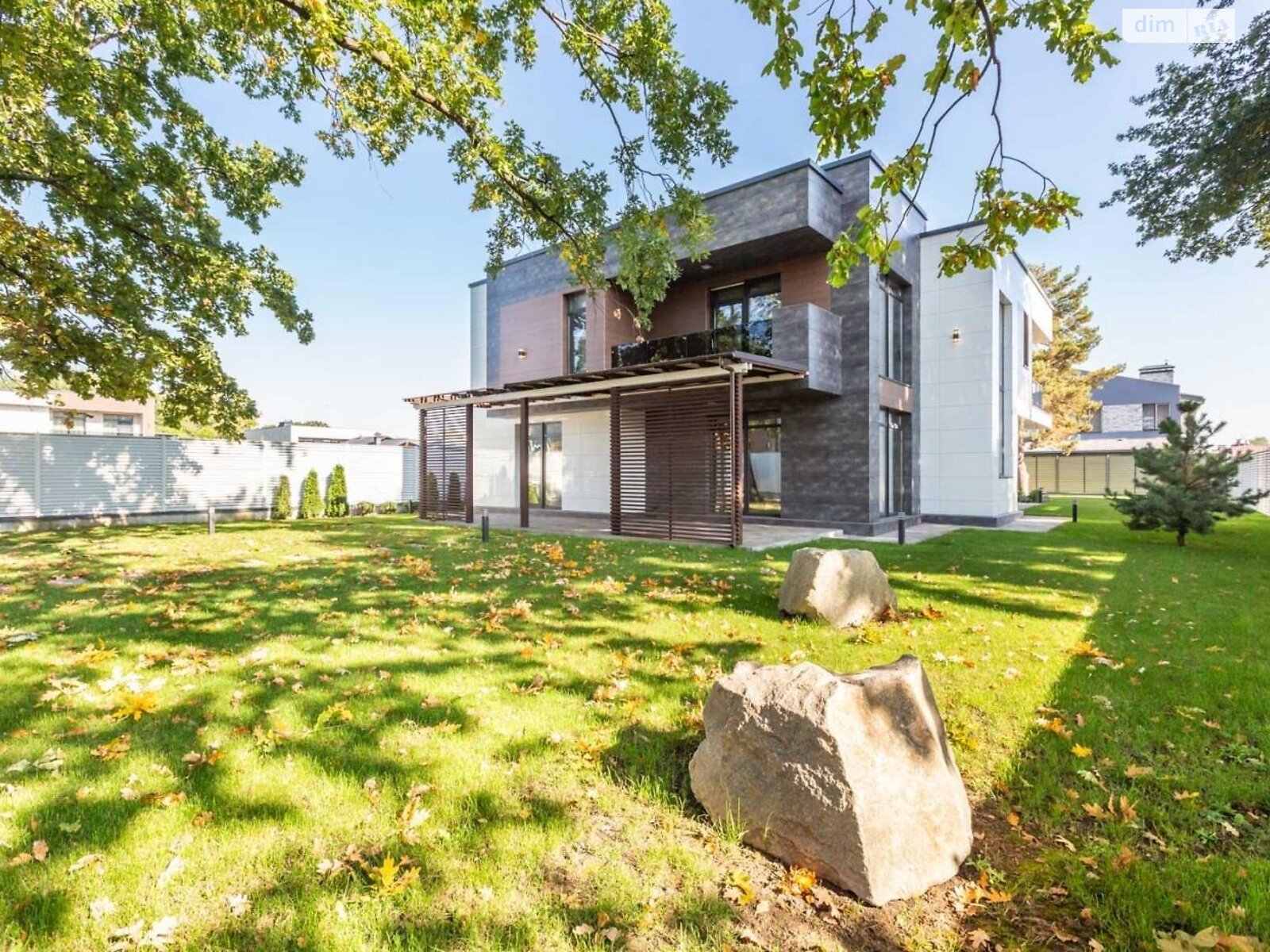 двоповерховий будинок, 302 кв. м, цегла. Здається помісячно в Києві фото 1 двоповерховий будинок, 302 кв. м, цегла. Здається помісячно в Києві фото 1