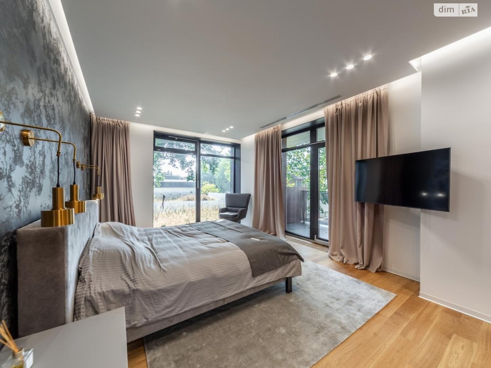 двоповерховий будинок, 302 кв. м, цегла. Здається помісячно в Києві фото 1 двоповерховий будинок, 302 кв. м, цегла. Здається помісячно в Києві фото 1