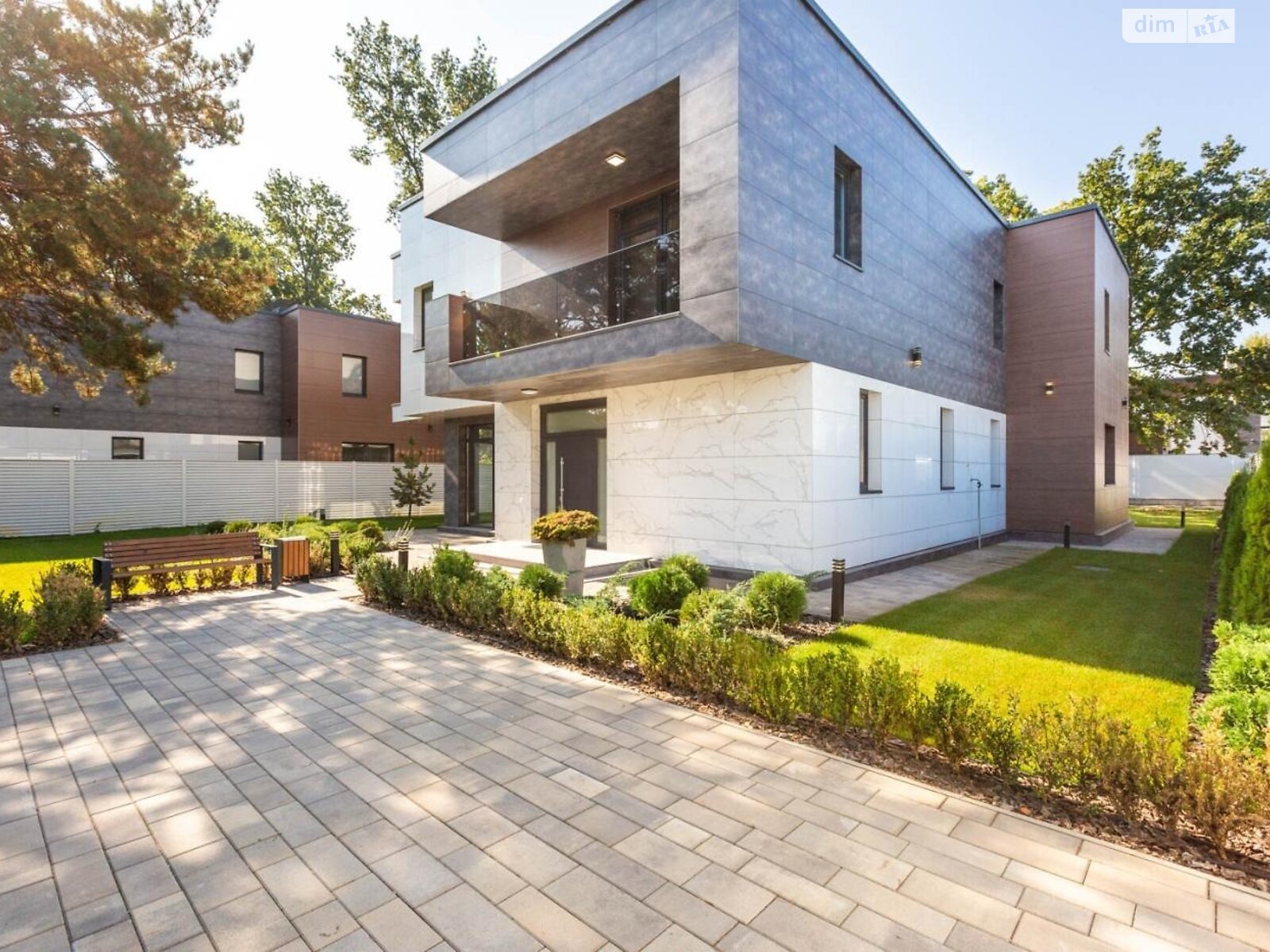 двоповерховий будинок, 302 кв. м, цегла. Здається помісячно в Києві фото 1 двоповерховий будинок, 302 кв. м, цегла. Здається помісячно в Києві фото 1