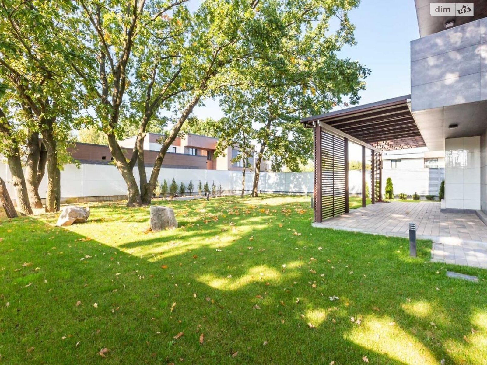 двоповерховий будинок, 302 кв. м, цегла. Здається помісячно в Києві фото 1 двоповерховий будинок, 302 кв. м, цегла. Здається помісячно в Києві фото 1