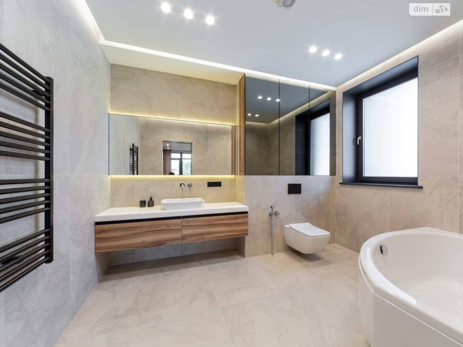 двоповерховий будинок, 302 кв. м, цегла. Здається помісячно в Києві фото 1 двоповерховий будинок, 302 кв. м, цегла. Здається помісячно в Києві фото 1