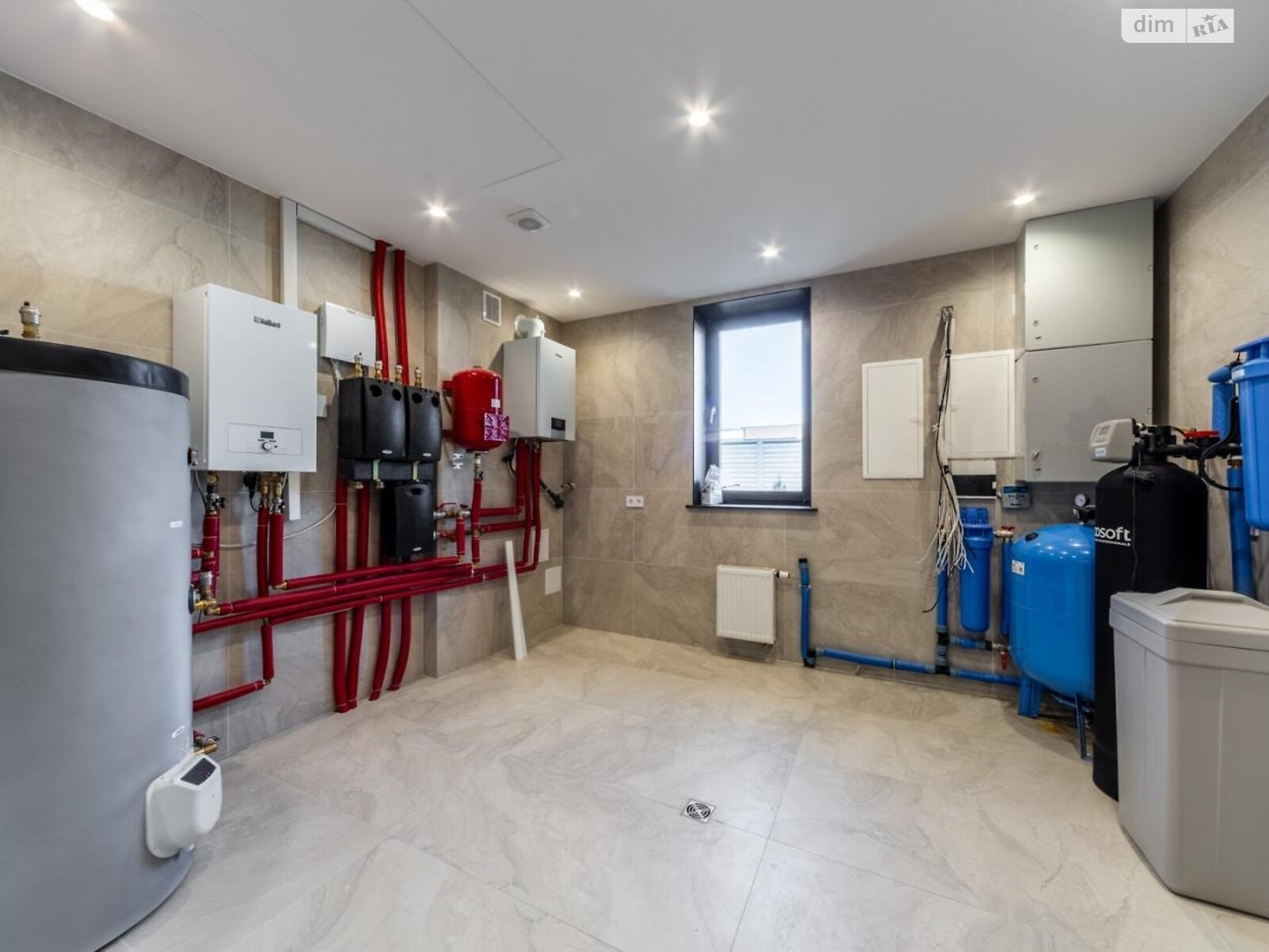 двоповерховий будинок, 302 кв. м, цегла. Здається помісячно в Києві фото 1 двоповерховий будинок, 302 кв. м, цегла. Здається помісячно в Києві фото 1