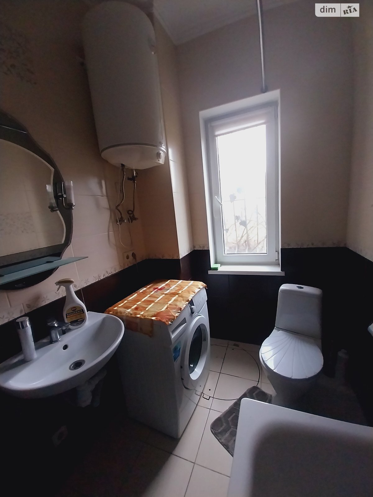 двоповерховий будинок з балконом, 130 кв. м, кирпич. Здається помісячно в Києві, в районі Осокорки фото 1 двопроверховий будинок з балконом, 130 кв. м, кирпич. Здається помісячно в Києві, в районі Осокорки фото 1