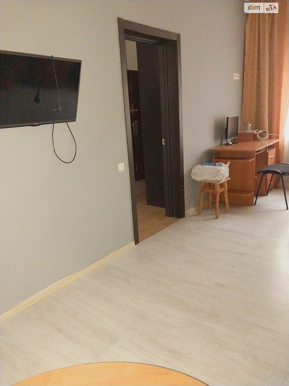 двоповерховий будинок з балконом, 130 кв. м, кирпич. Здається помісячно в Києві, в районі Осокорки фото 1 двопроверховий будинок з балконом, 130 кв. м, кирпич. Здається помісячно в Києві, в районі Осокорки фото 1