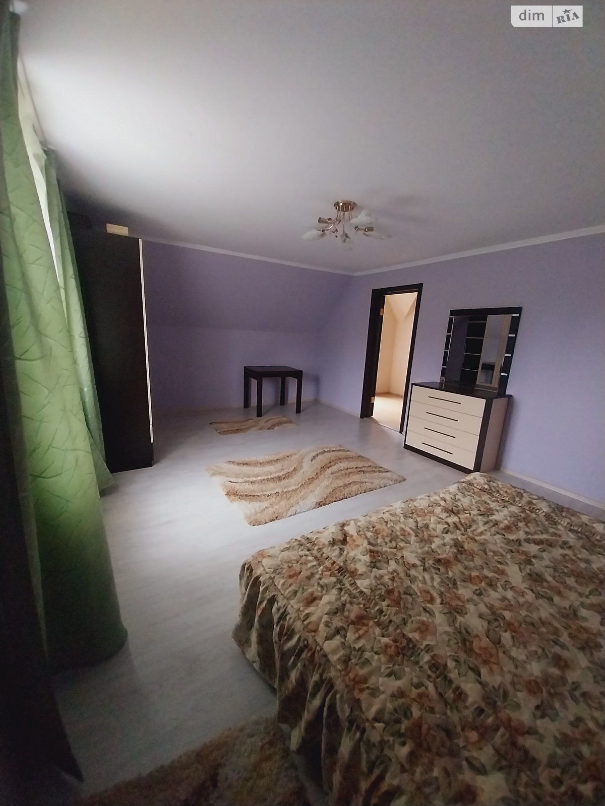 двоповерховий будинок з балконом, 130 кв. м, кирпич. Здається помісячно в Києві, в районі Осокорки фото 1 двопроверховий будинок з балконом, 130 кв. м, кирпич. Здається помісячно в Києві, в районі Осокорки фото 1