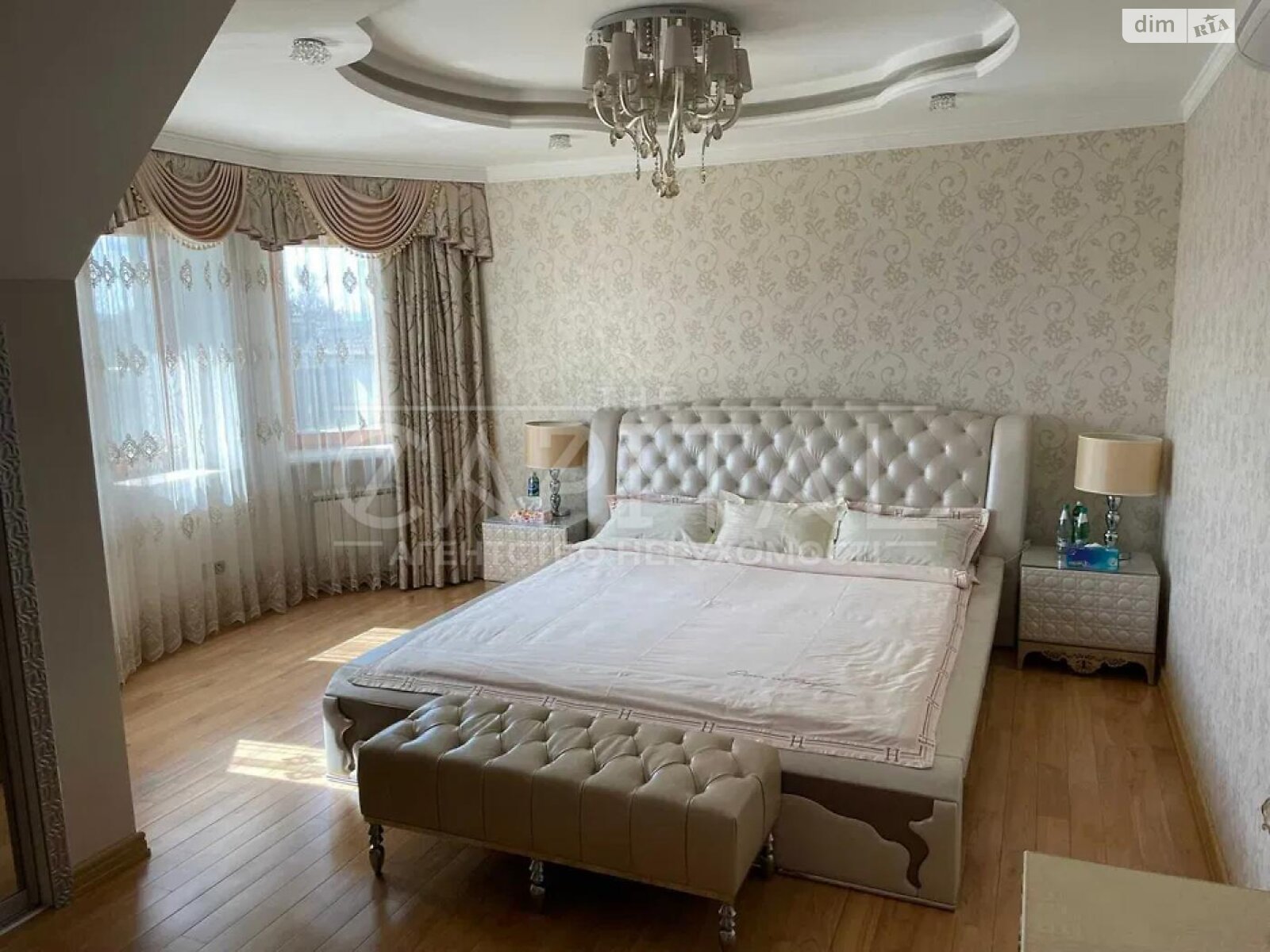 двухэтажный дом с гаражом, 372 кв. м, кирпич. Сдается помесячно в Киеве, в районе Осокорки фото 1 двухэтажный дом с гаражом, 372 кв. м, кирпич. Сдается помесячно в Киеве, в районе Осокорки фото 1