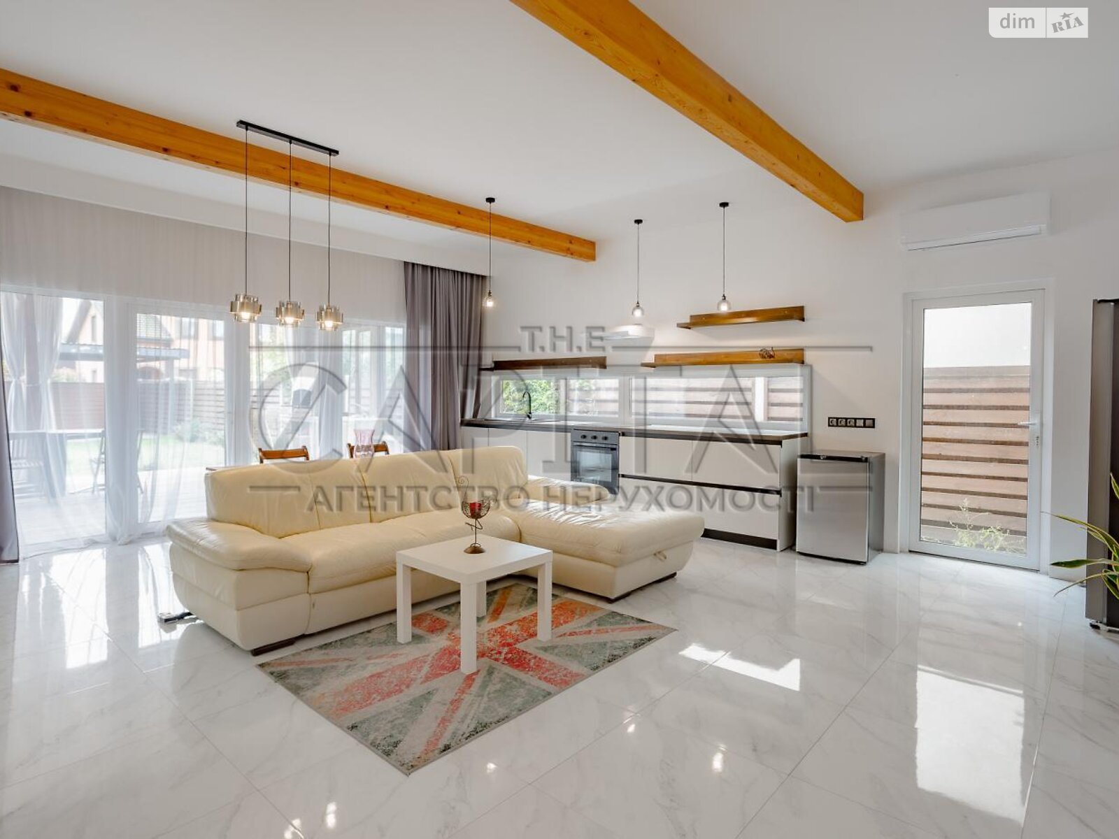 одноэтажный дом с верандой, 150 кв. м, кирпич. Сдается помесячно в Киеве, в районе Осокорки фото 1