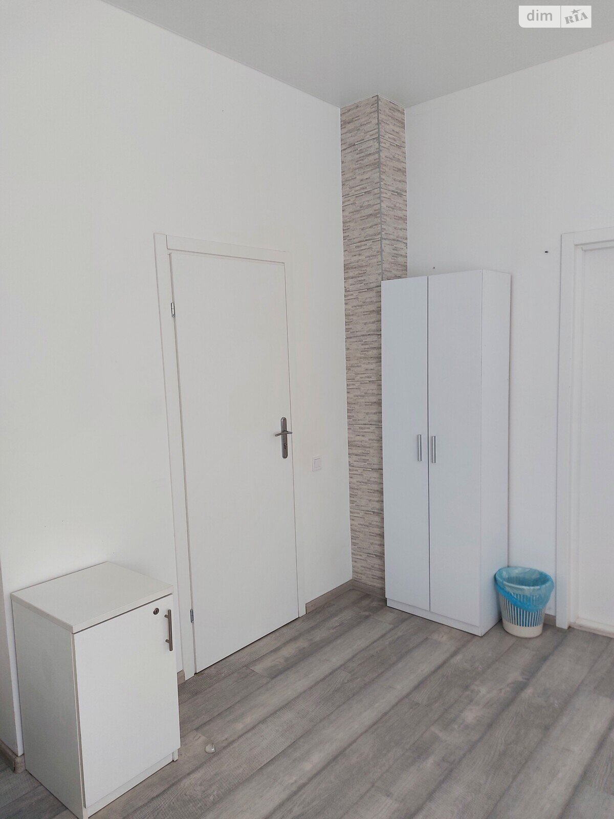 триповерховий будинок, 500 кв. м, піноблок. Здається помісячно в Києві, в районі Осокорки фото 1 трипроверховий будинок, 500 кв. м, піноблок. Здається помісячно в Києві, в районі Осокорки фото 1