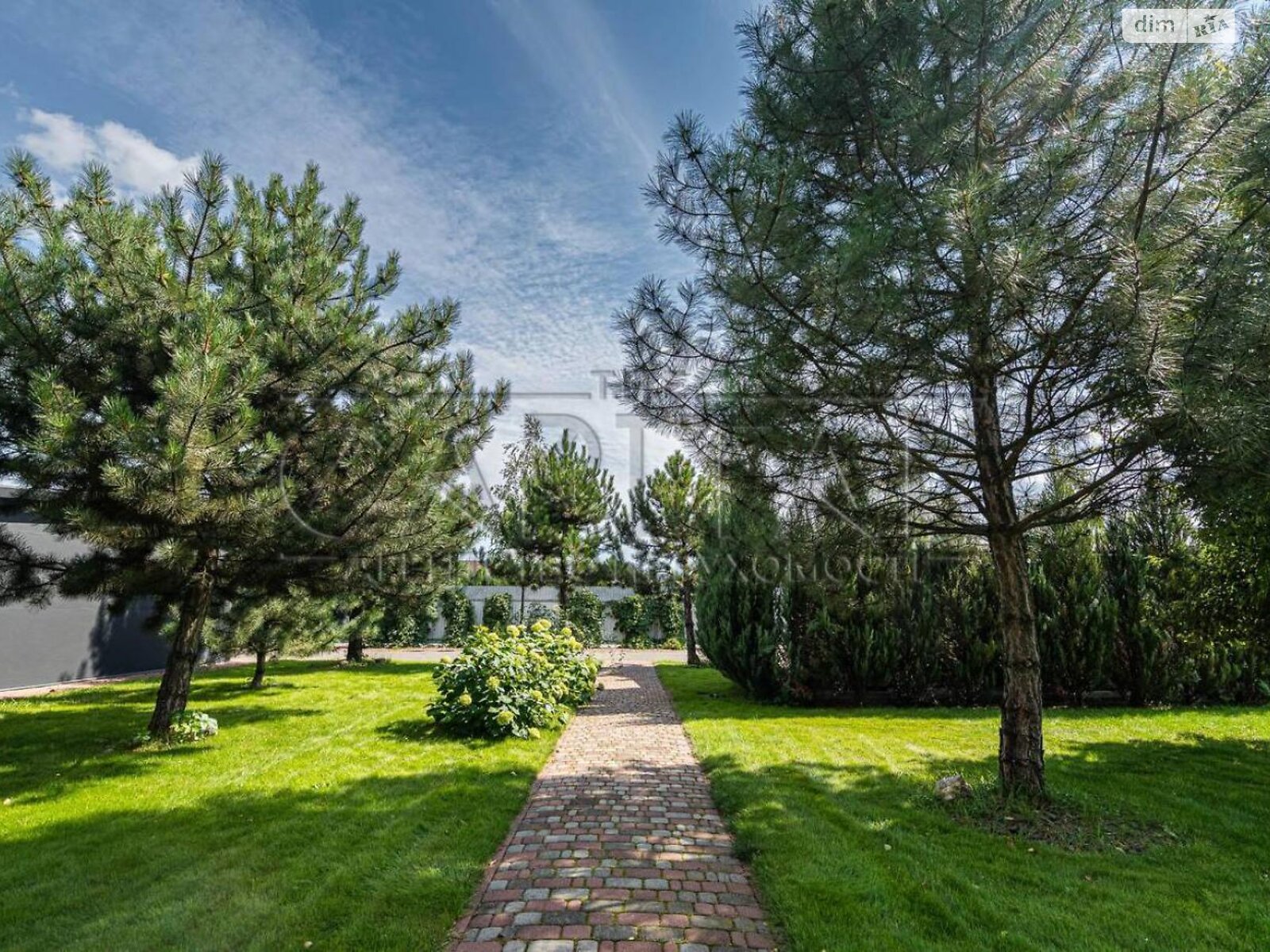 двухэтажный дом, 120 кв. м, кирпич. Сдается помесячно в Вишенки фото 1 двухэтажный дом, 120 кв. м, кирпич. Сдается помесячно в Вишенки фото 1