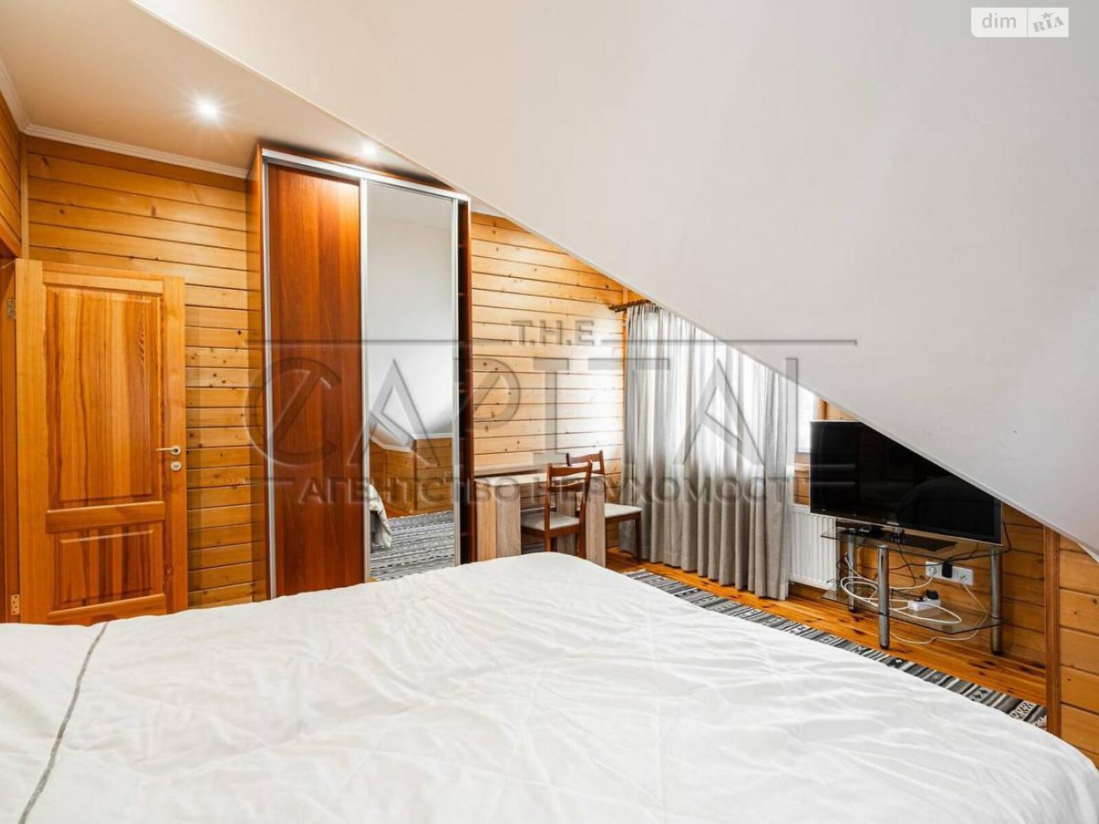 двухэтажный дом, 120 кв. м, кирпич. Сдается помесячно в Вишенки фото 1 двухэтажный дом, 120 кв. м, кирпич. Сдается помесячно в Вишенки фото 1