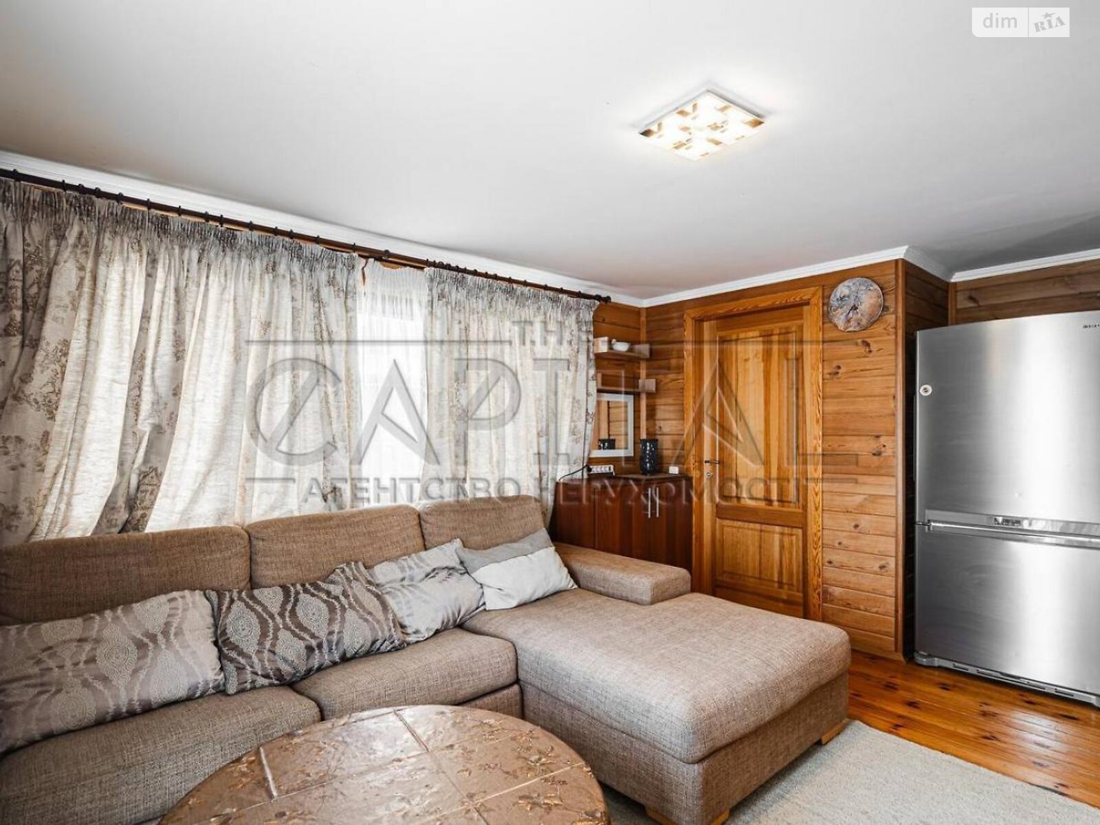 двухэтажный дом, 120 кв. м, кирпич. Сдается помесячно в Вишенки фото 1 двухэтажный дом, 120 кв. м, кирпич. Сдается помесячно в Вишенки фото 1