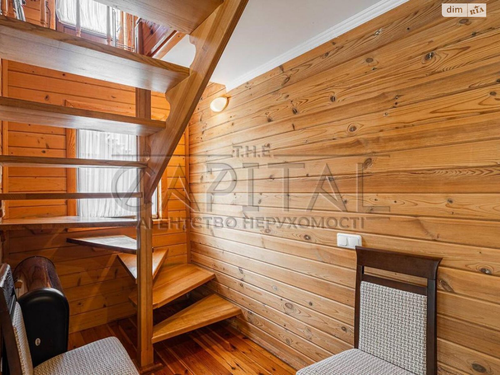 двухэтажный дом, 120 кв. м, кирпич. Сдается помесячно в Вишенки фото 1 двухэтажный дом, 120 кв. м, кирпич. Сдается помесячно в Вишенки фото 1